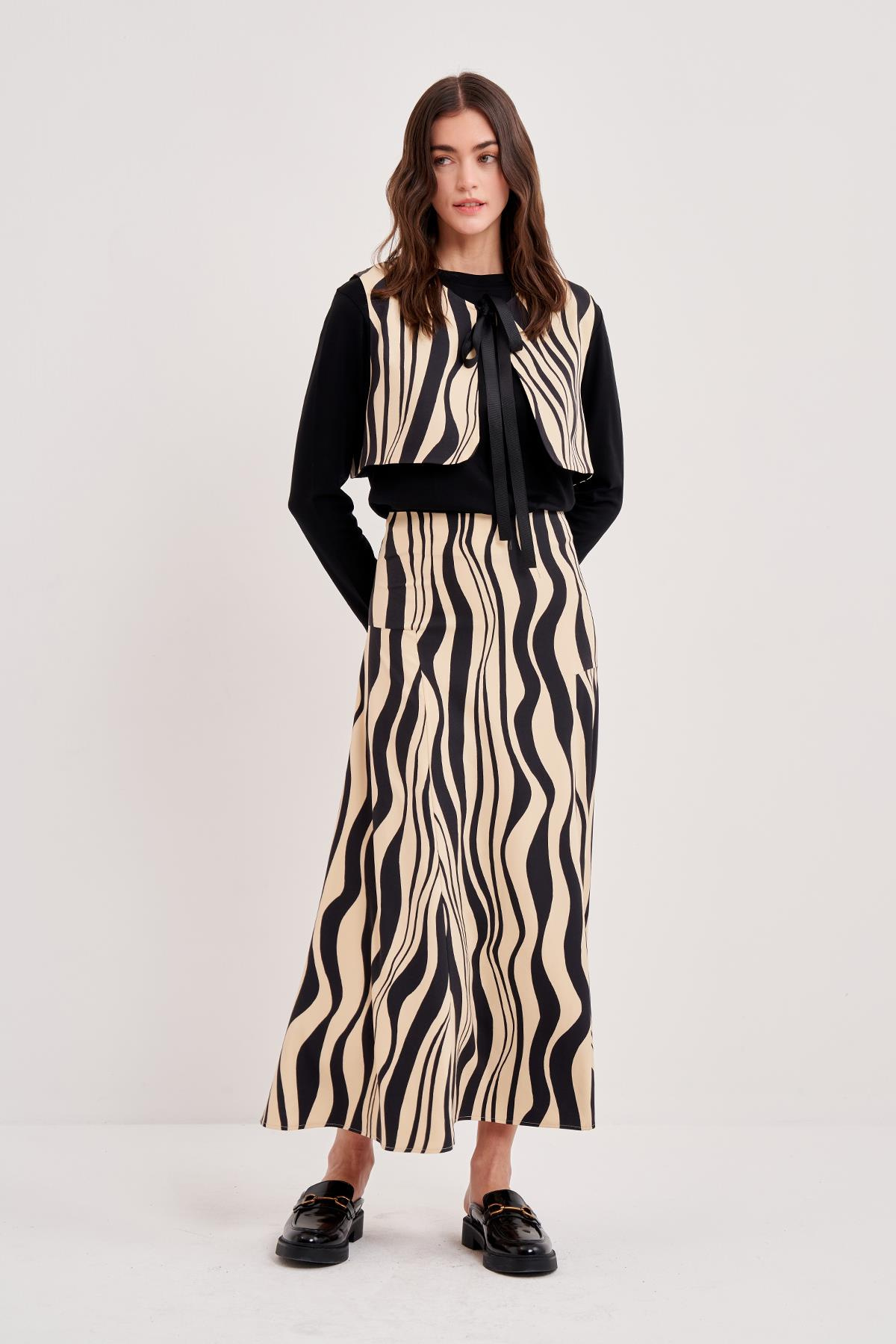 VİSCON LYRCA YAMUK ÇİZGİLİ GROGRENLİ YELEK