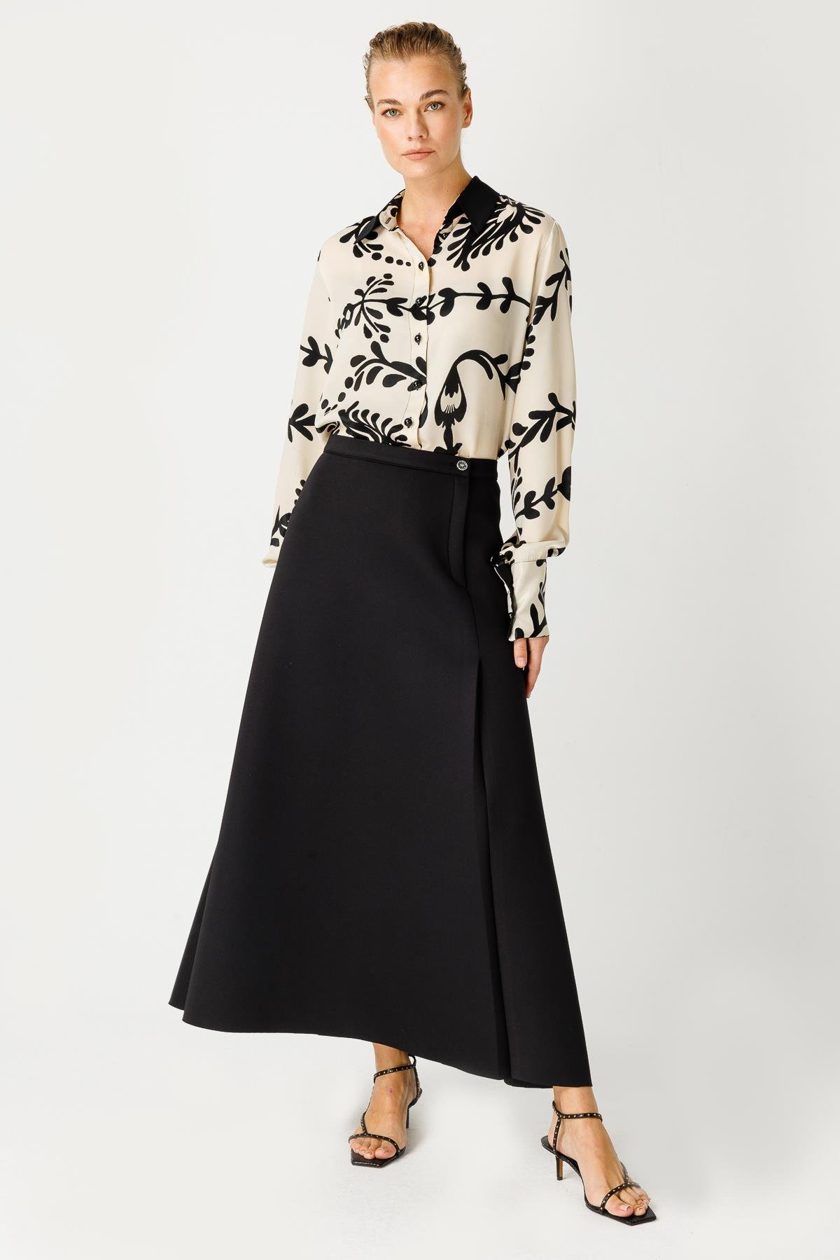 VİSKON SATEN LİTUS ÇİÇEKLİ ŞÖMİZİYE YAKA GÖMLEK