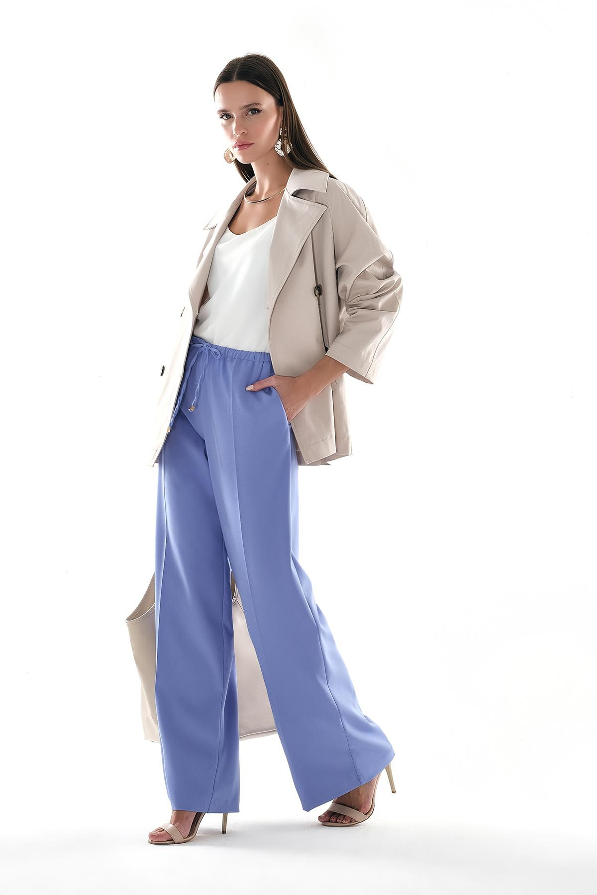 Beli Lastik Bel Bağlama Detaylı Bol Paça Rahat Kesim Yandan Cepli Pantolon