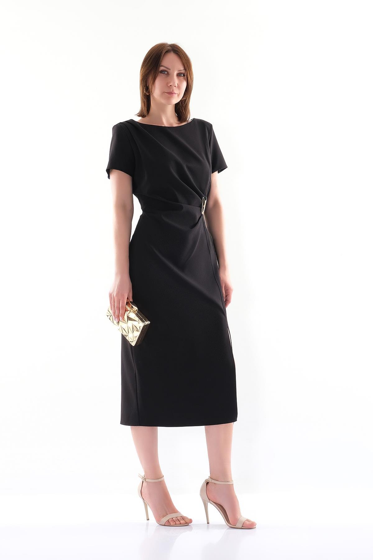 Büyük Beden Yırtmaçlı Beli Büzgülü Midi Boy Elbise