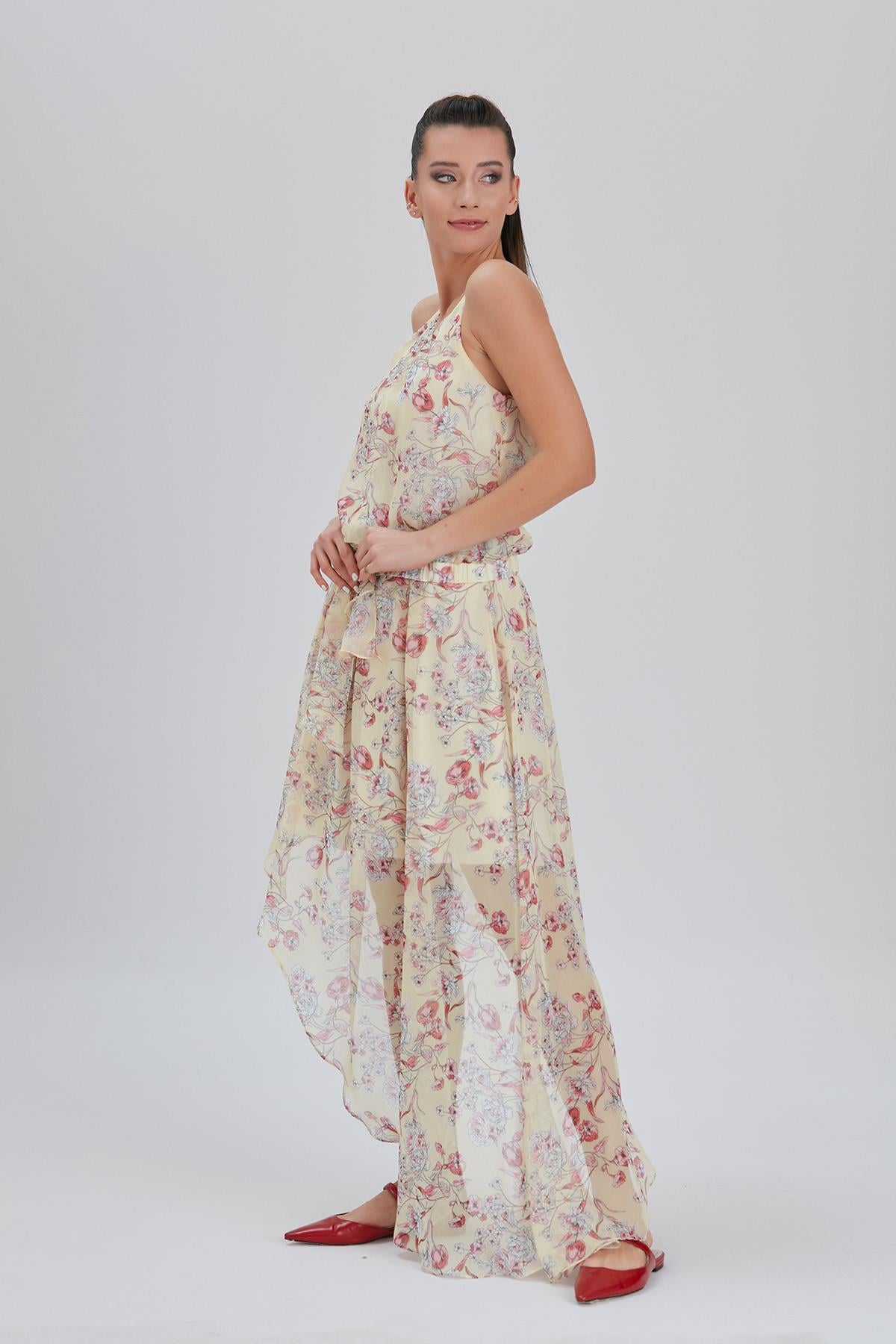Çiçek Desenli, Halter Yakalı Elbise