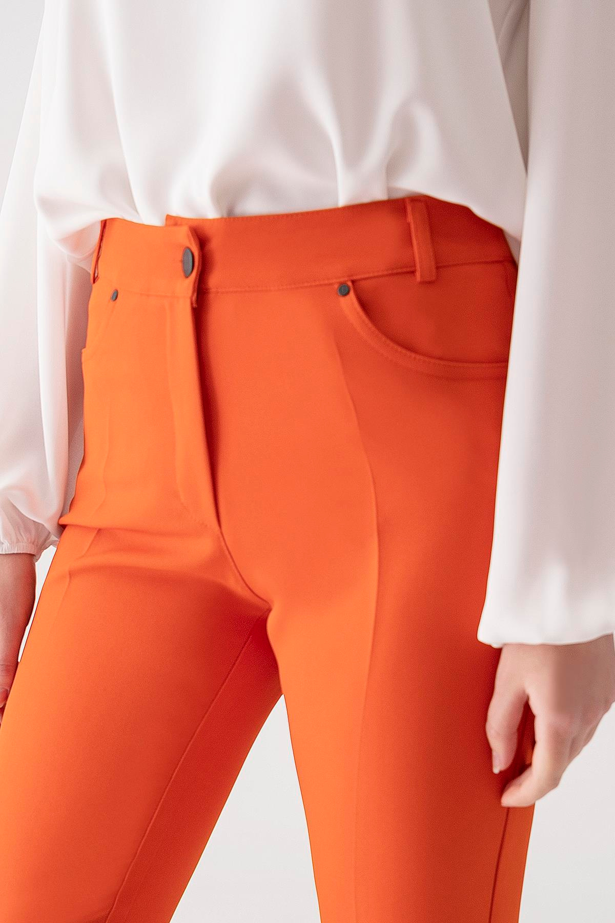 Dar Kesim Yüksek Bel Pantolon