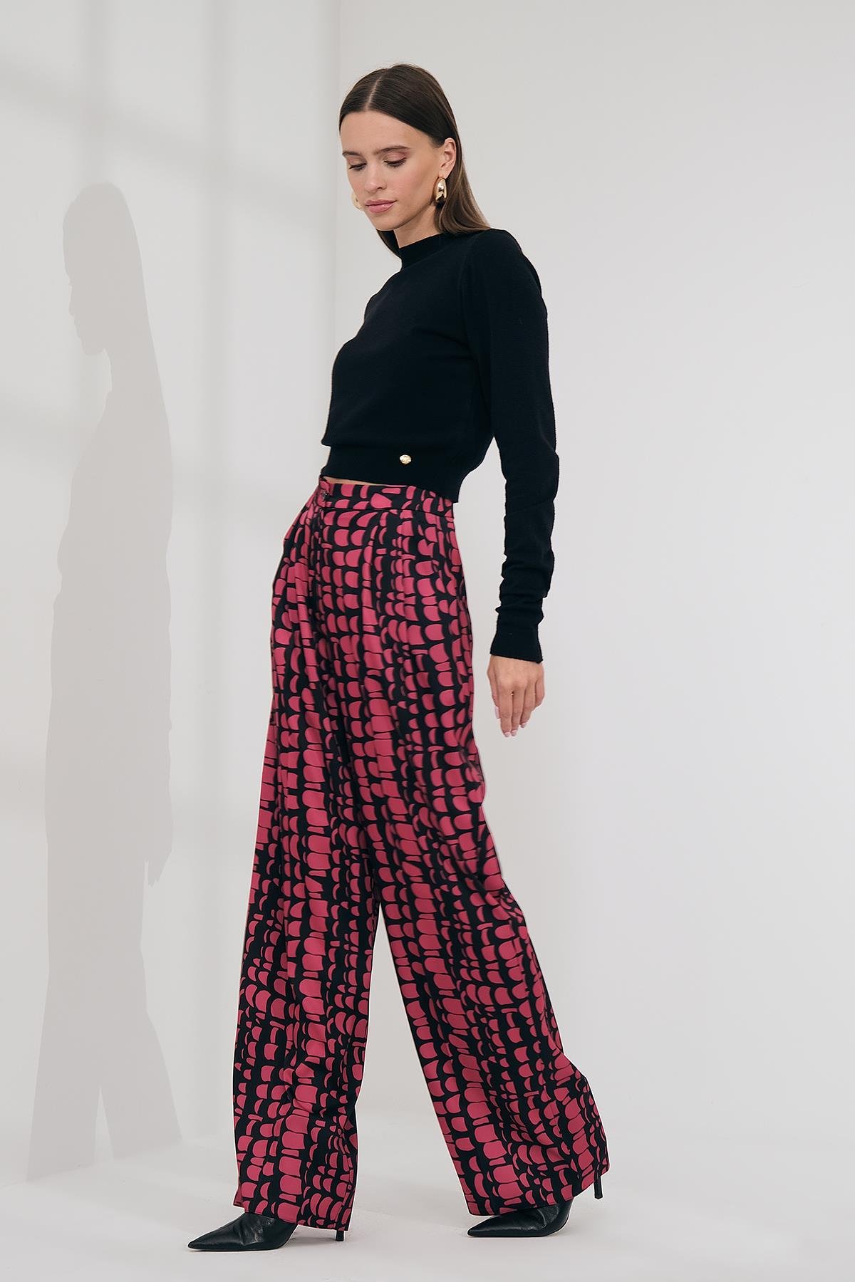 Desenli Saten Önü Pileli Pantolon