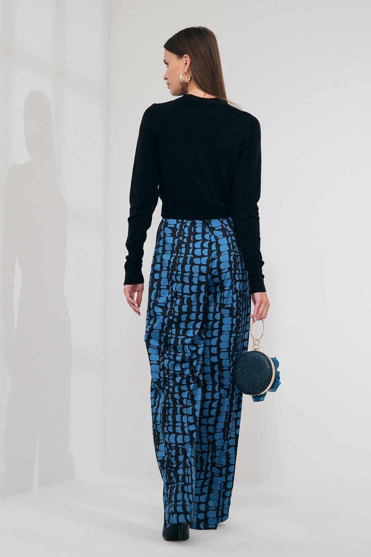 Desenli Saten Önü Pileli Pantolon