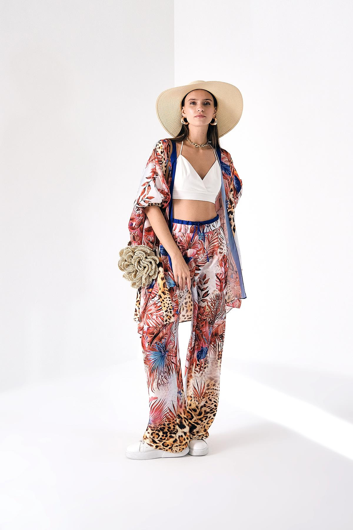 Desenli Şifon Beli Lastik Ve Bağlama Detaylı Bol Paça Pantolon