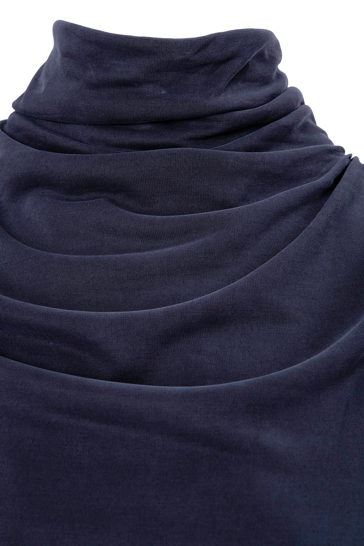 Dik Yaka Örme Elbise