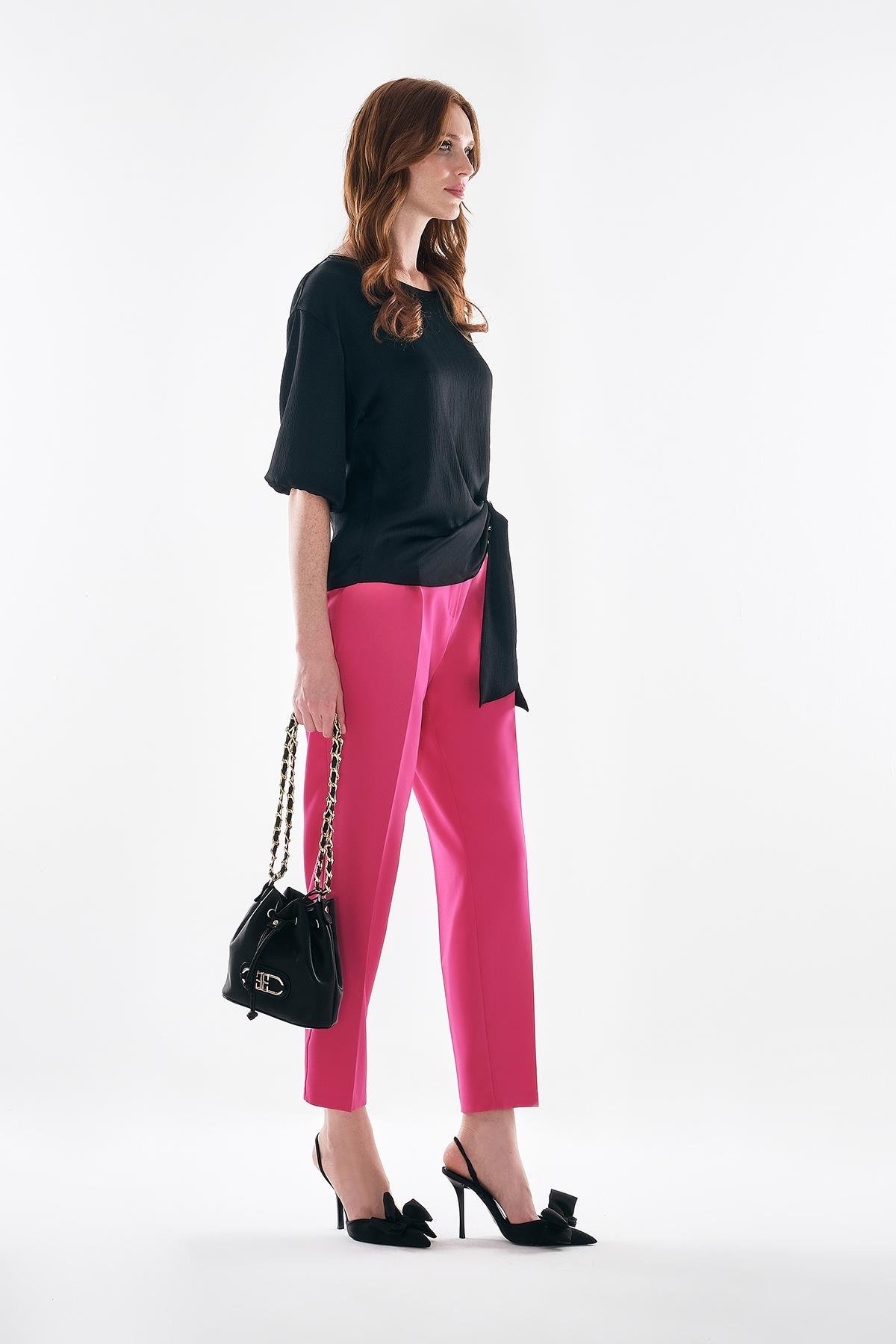 Gold Düğme Detaylı Dar Paça Klasik Pantolon