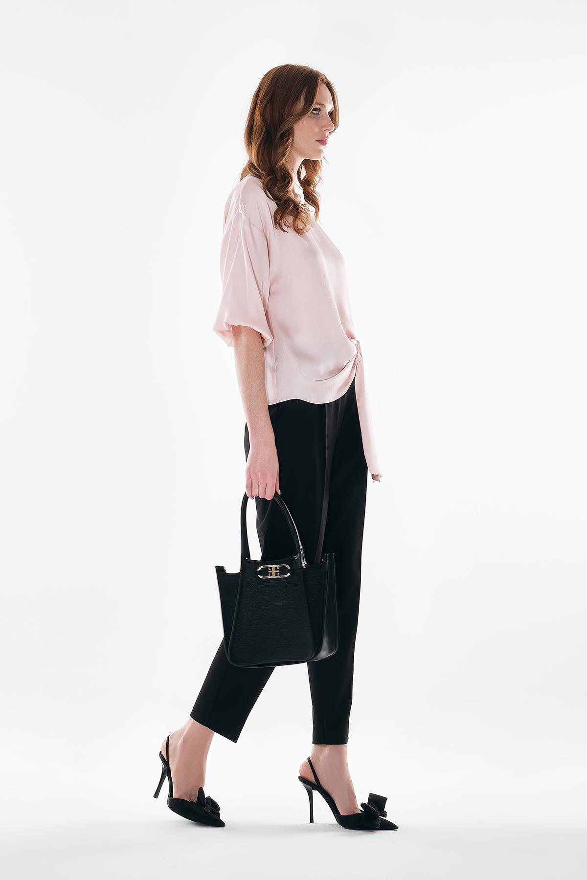 Gold Düğme Detaylı Dar Paça Klasik Pantolon