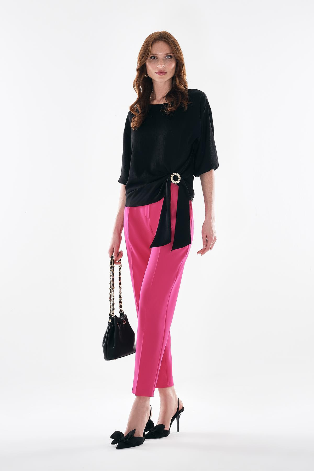 Gold Düğme Detaylı Dar Paça Klasik Pantolon