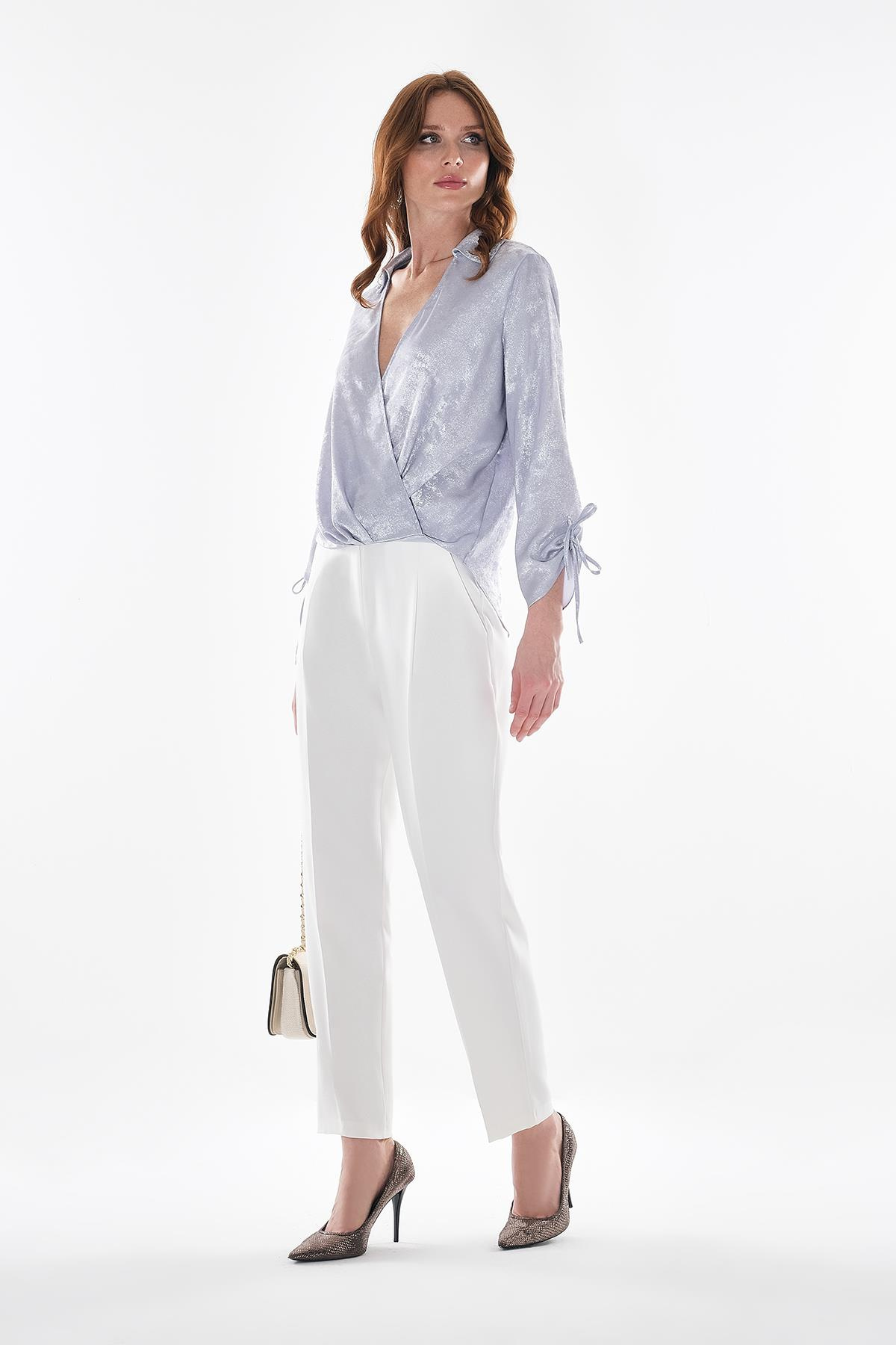 Gold Düğme Detaylı Dar Paça Klasik Pantolon