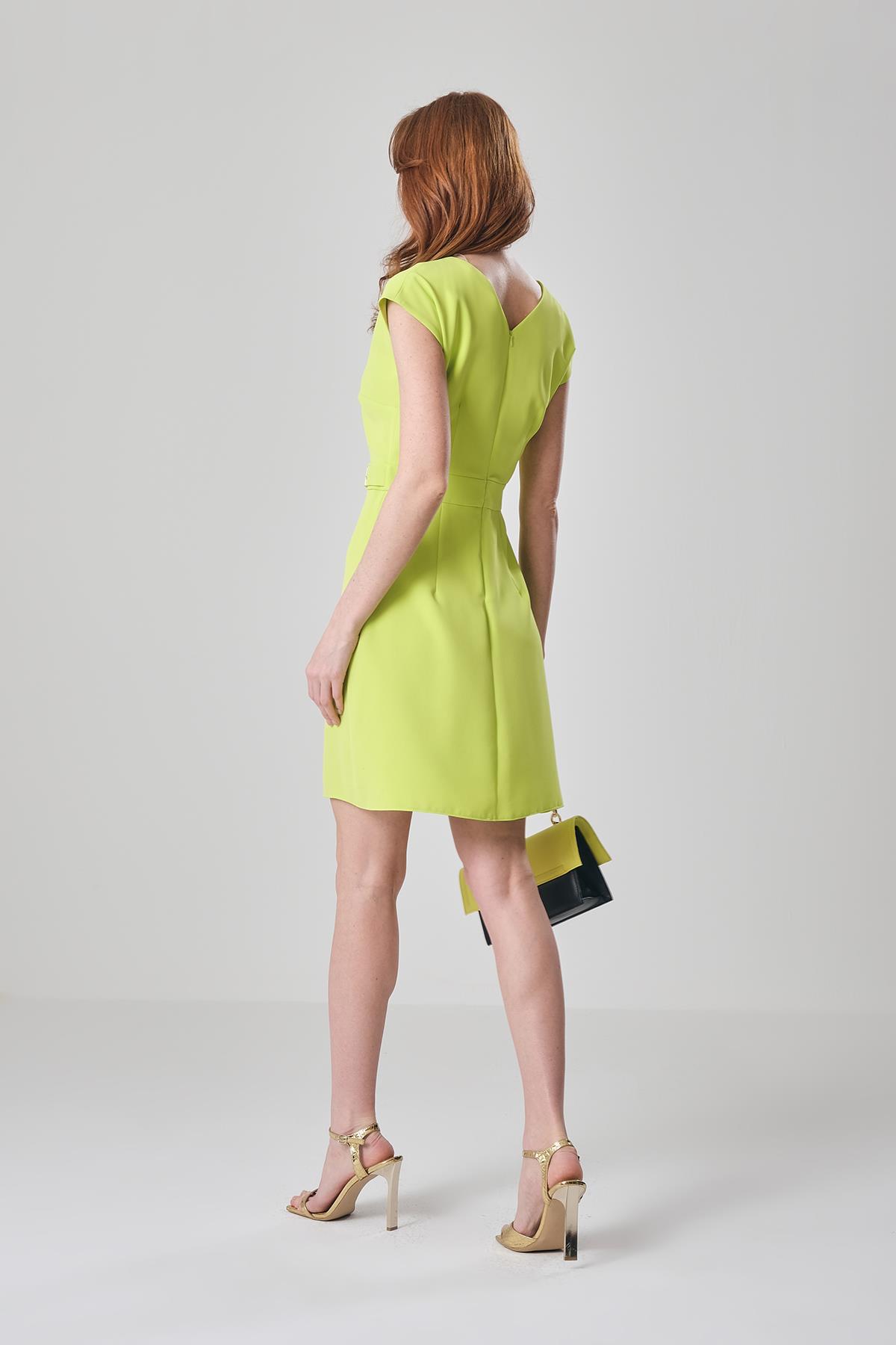 Gold Kemer Tokalı V Yaka Mini Şık Elbıse