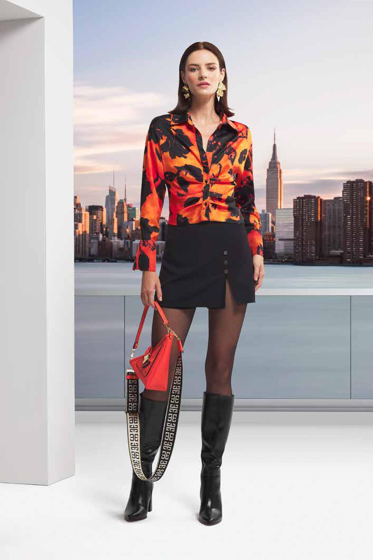 Gold Metal Düğmeli Şort Etek