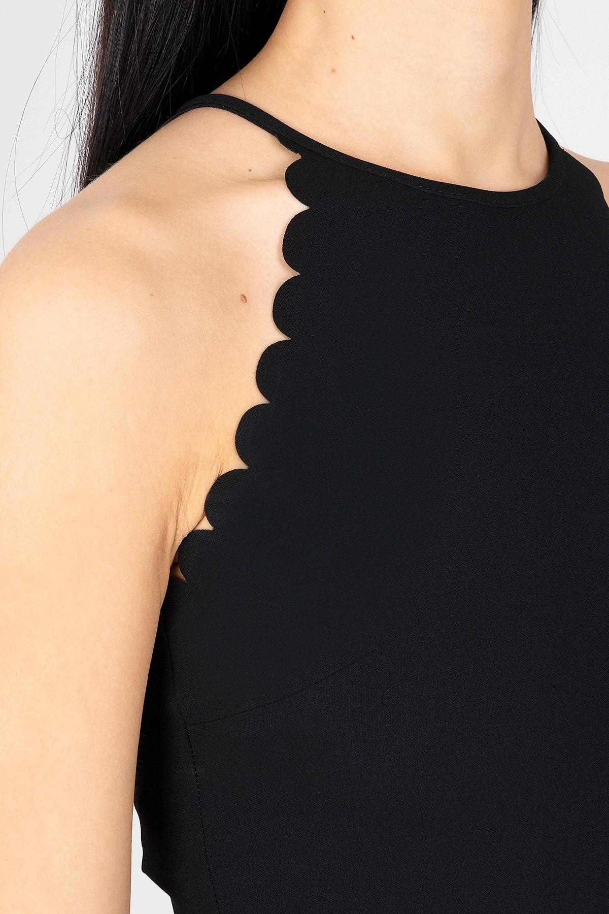 Halter Yaka Body