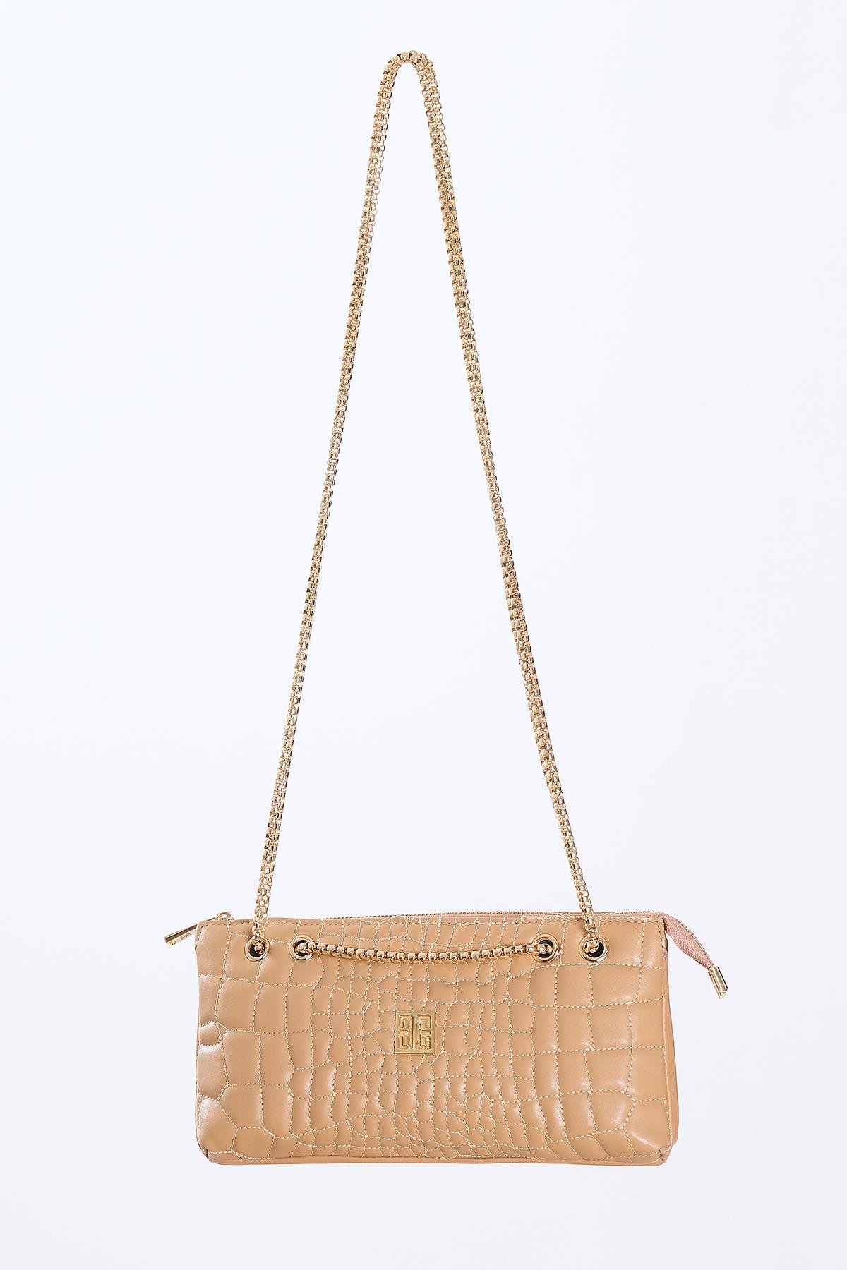 Kapitone Dokulu Zincir Askılı Kuşgözlü Çanta