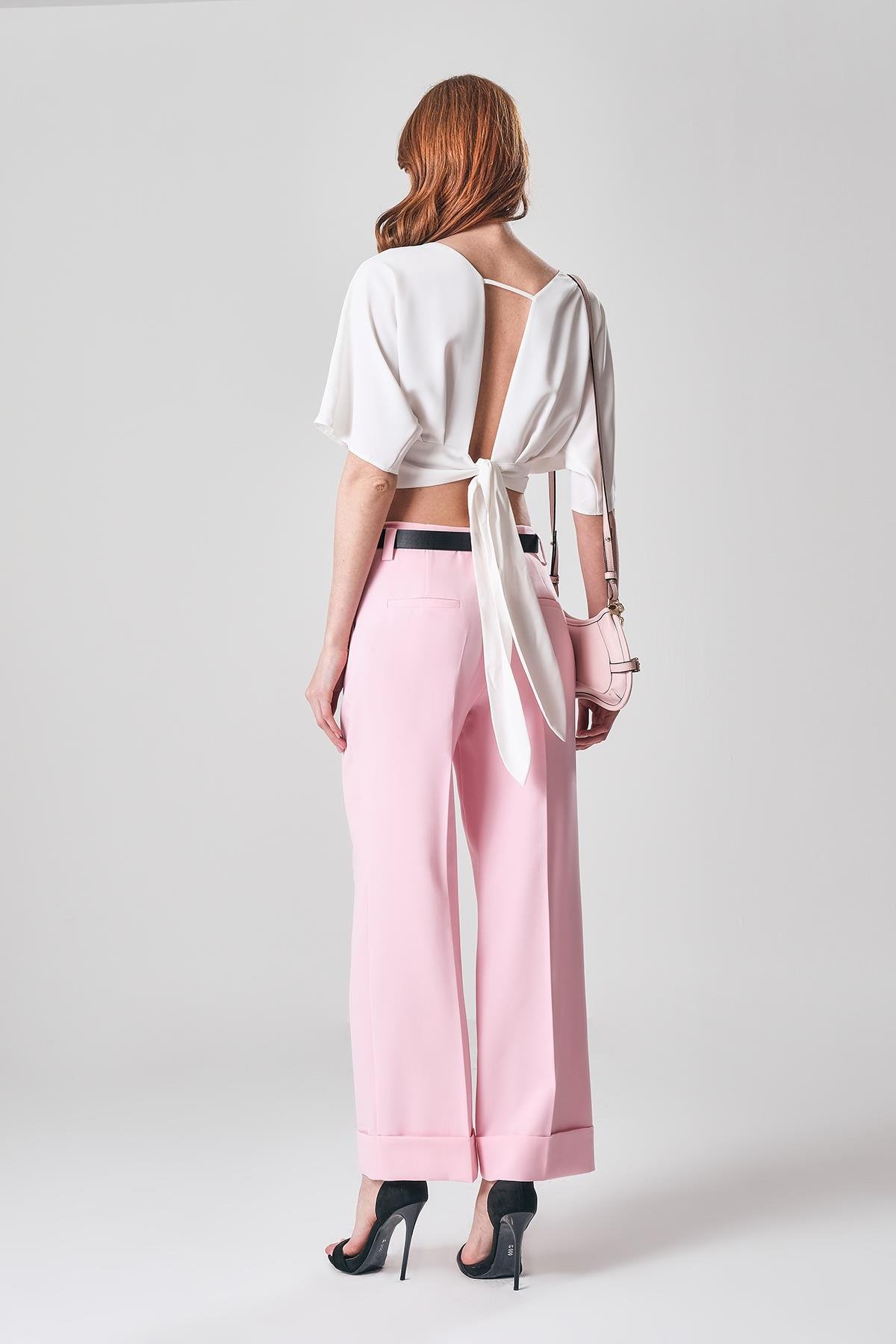 Katlanmış Paçalı Kemerli Pantolon