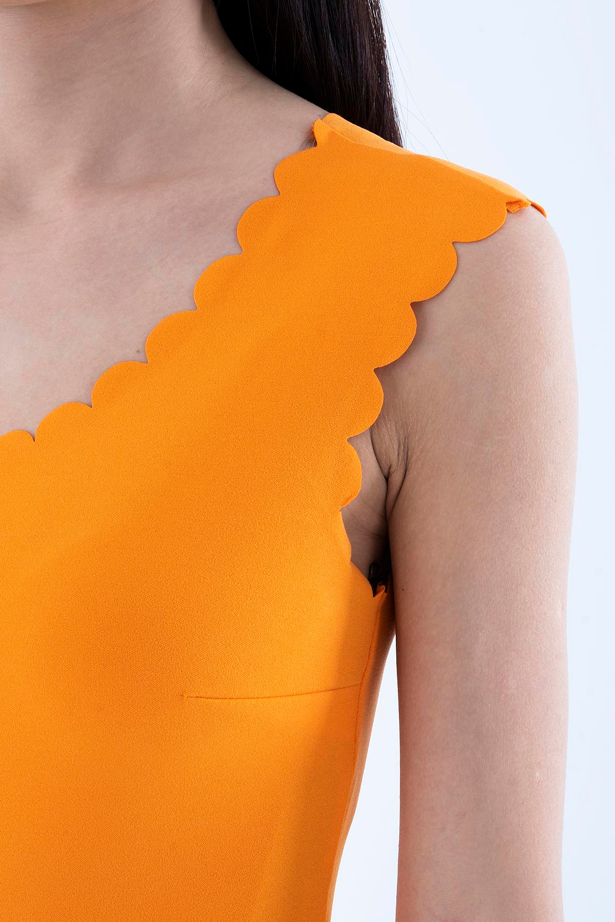 Lazer Kesim Kolsuz Body