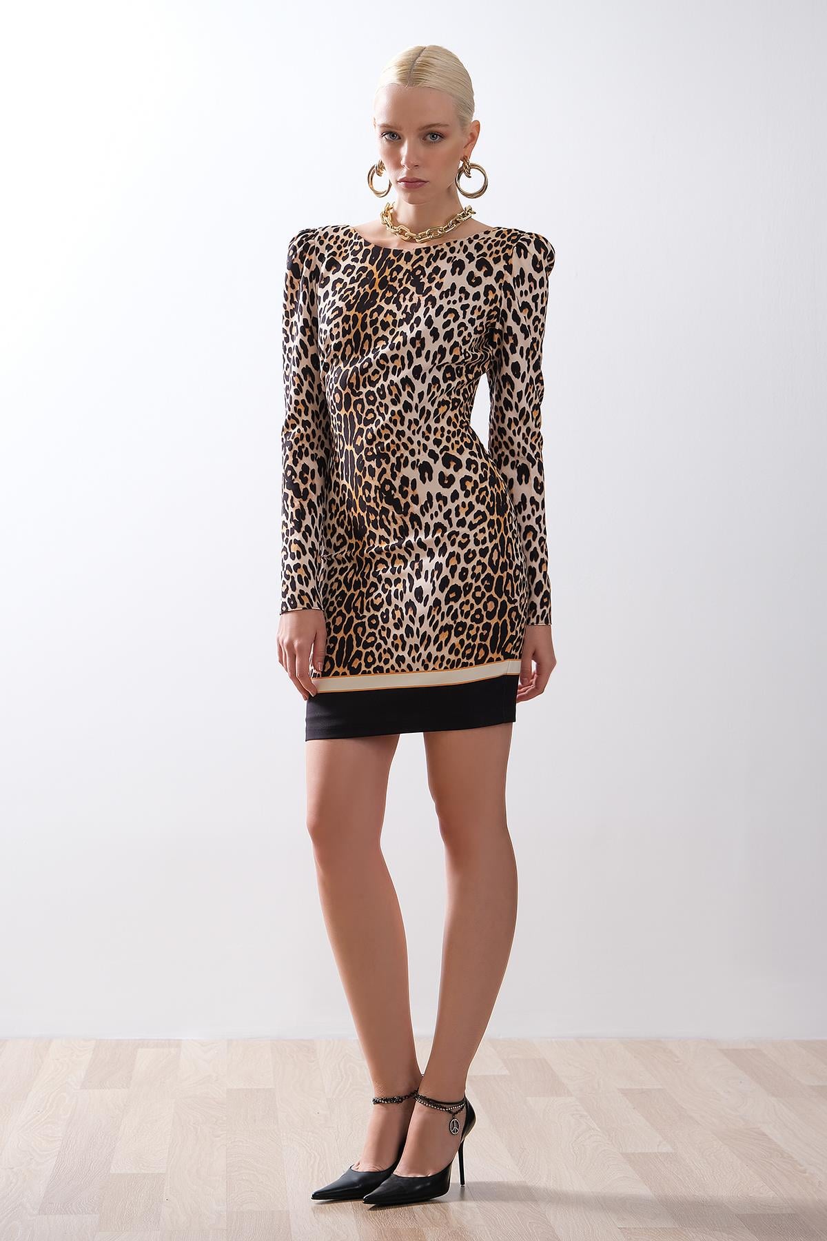 Leopar Desenli Mini Elbise