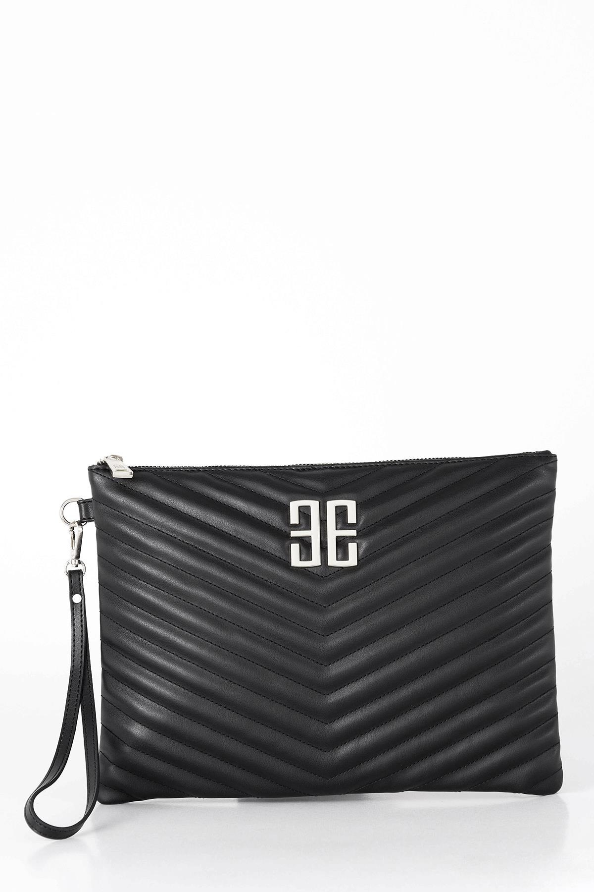 Logolu Kapitone Clutch Çanta