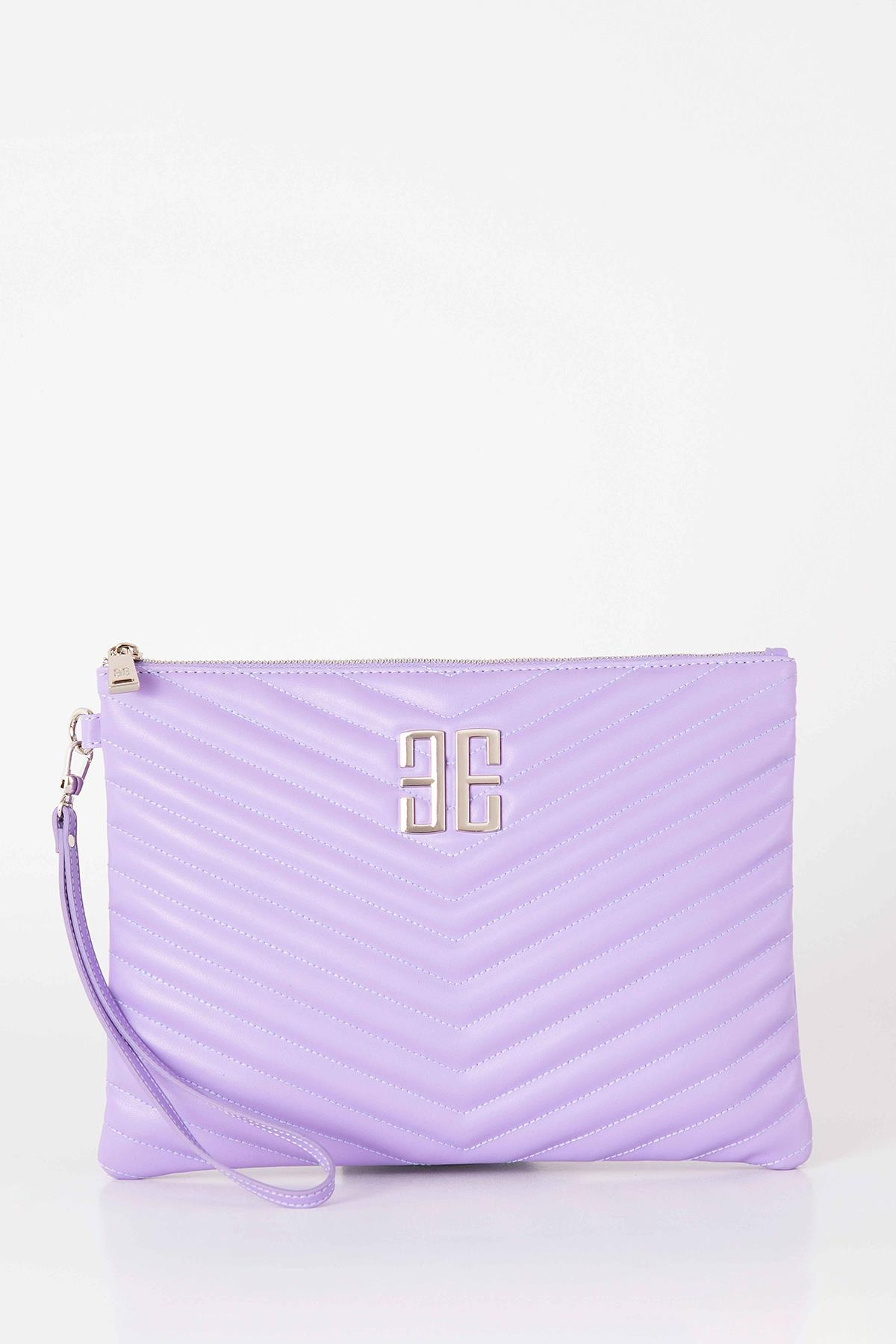 Logolu Kapitone Clutch Çanta