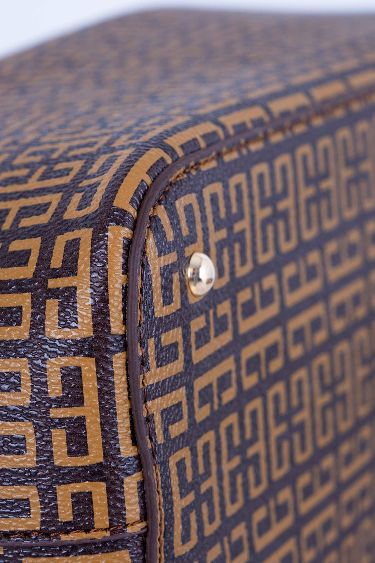 Monogram Desenli Yavrulu Tote Çanta