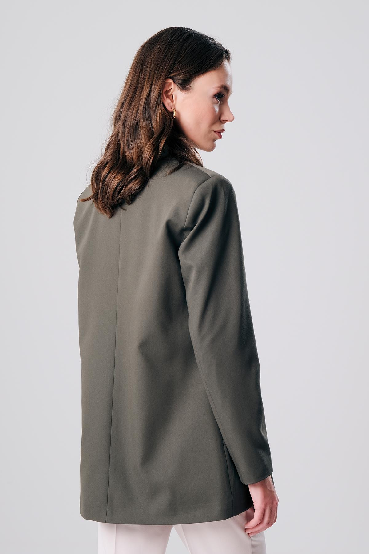 Önü Gold Logo Metal Düğmeli Oversize Ceket