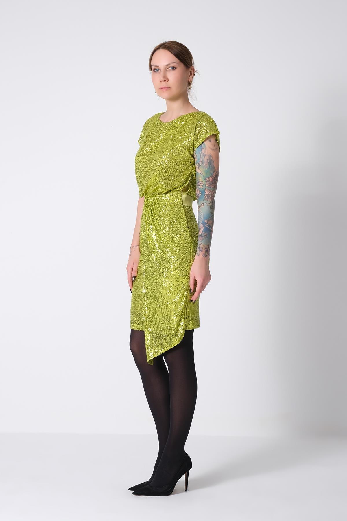 Payet Eteği Asimetrik Mini Şık Elbise