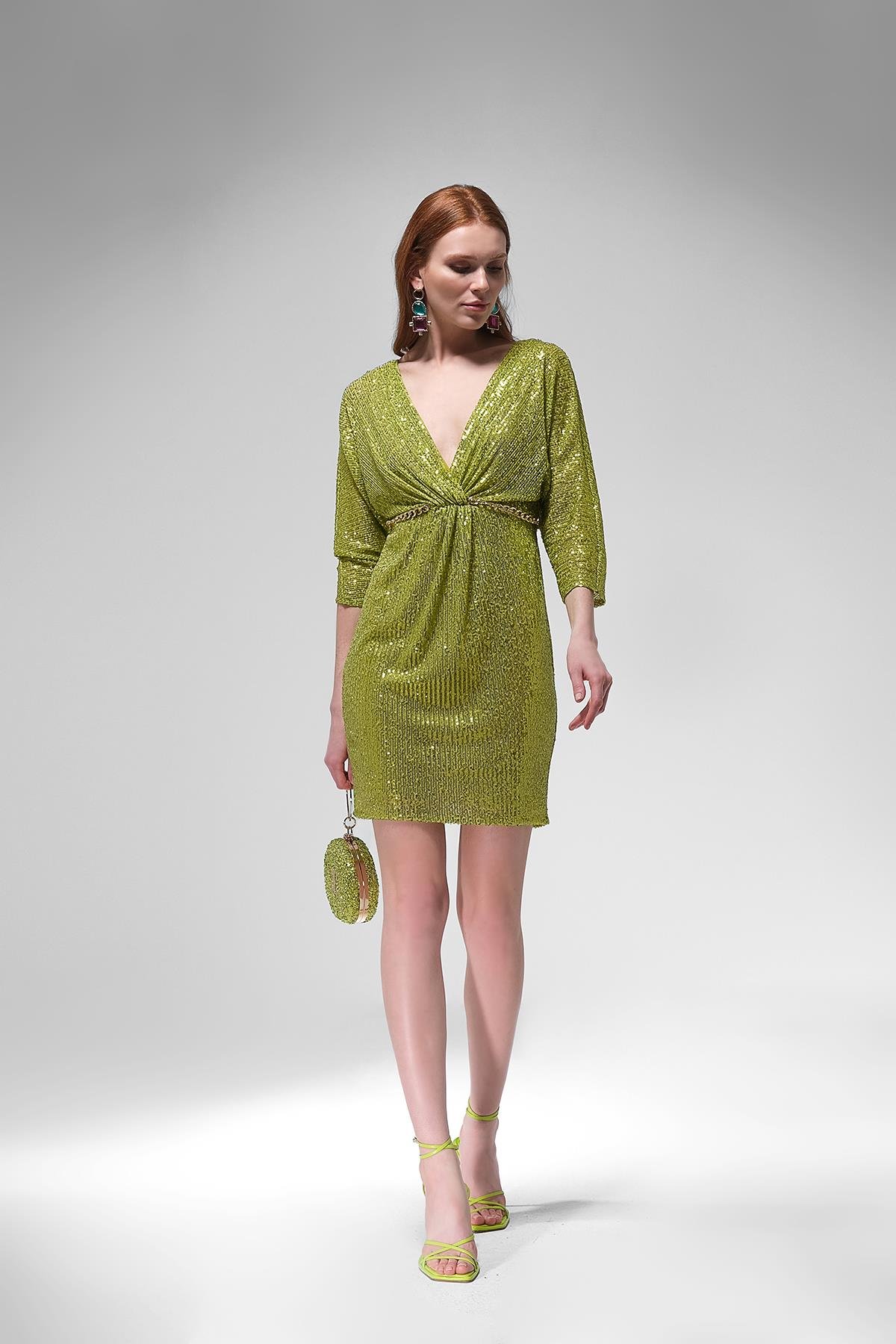 Payet Gold Zincir Kemerli Mini Abiye Elbise