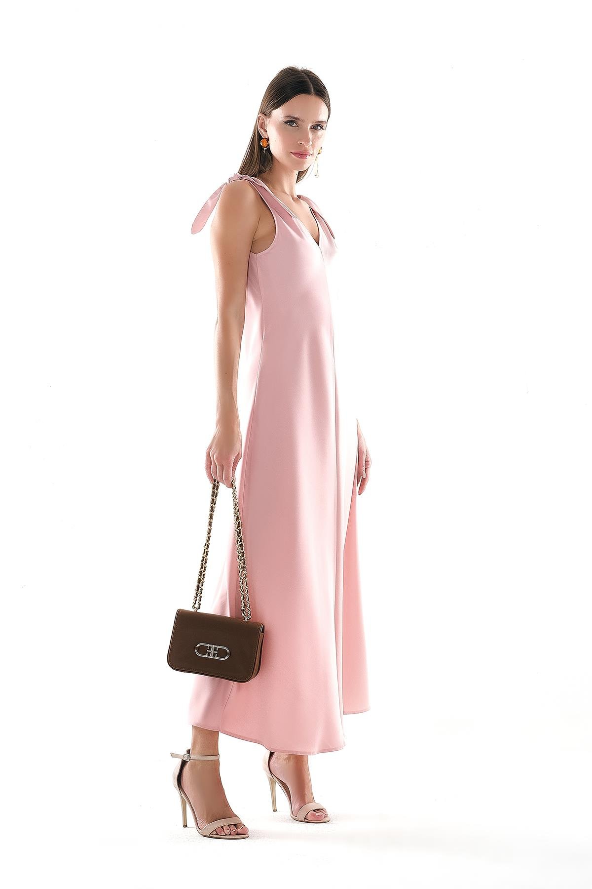 Saten Omuzu Bağlamalı Çift Taraf Kumaş Detaylı Midi Boy Elbise