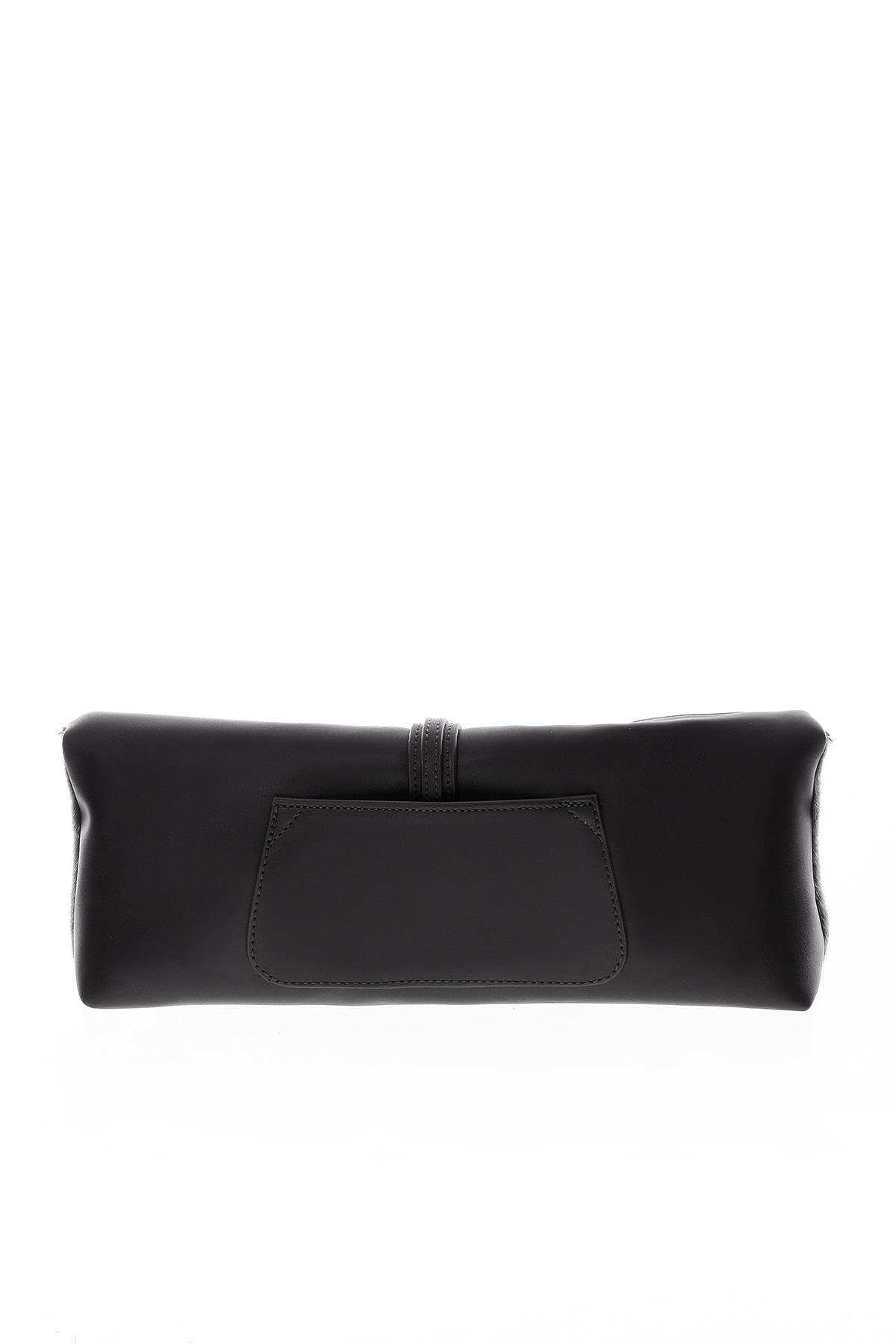 Tay Tüyü Kilit Aksesuarlı Portföy El Çanta