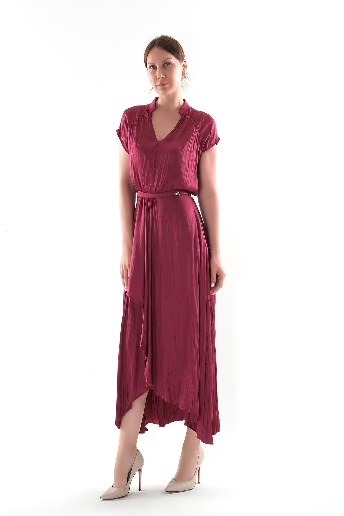 V Yakalı Kruvaze Kapamalı Saten Midi Boy Elbise