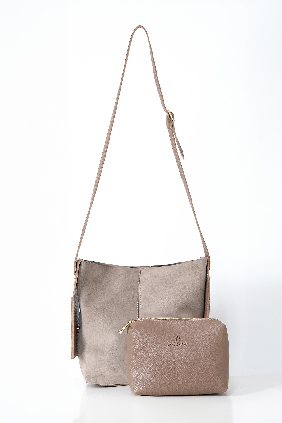 Vegan Deri Aksesuarlı Süet Garnili Askılı Ve Yavrulu Günlük Çanta