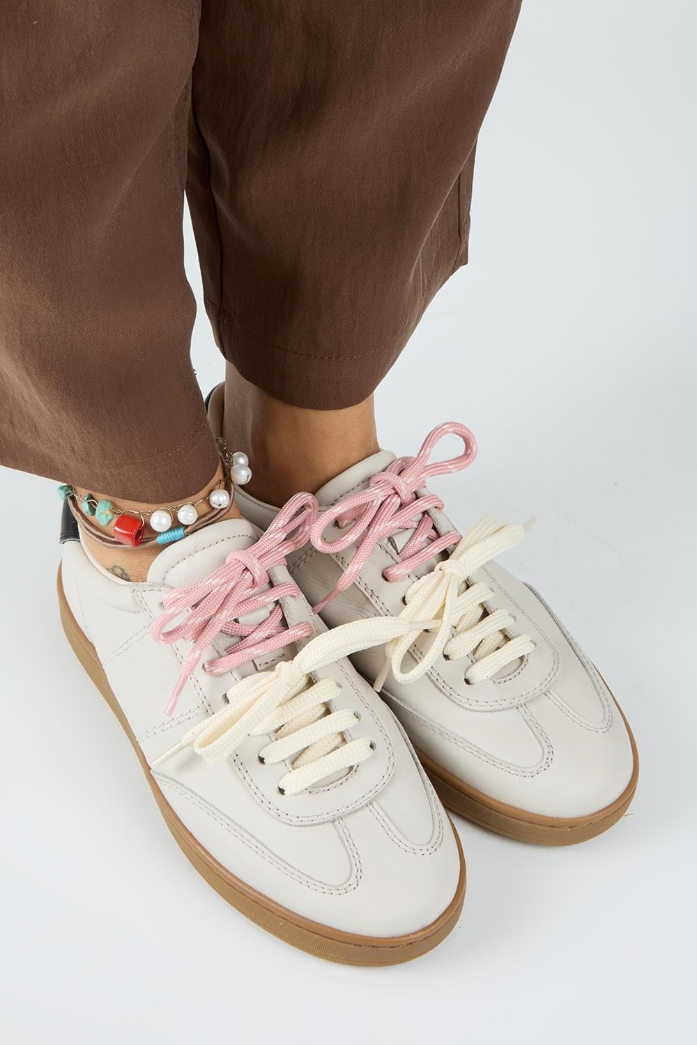 Krahe Pesci Kadın Hakiki Deri Üç Ayrı Alternatif Bağcıklı Ekru Sneakers