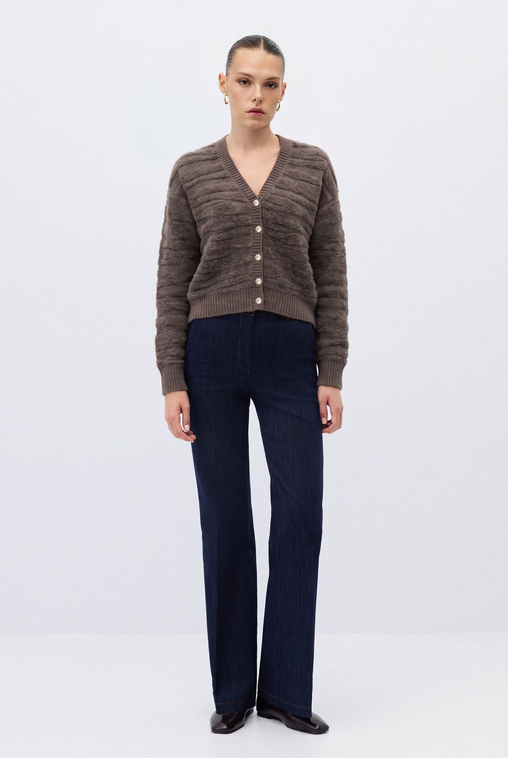 1621-0307 KNITWEAR
