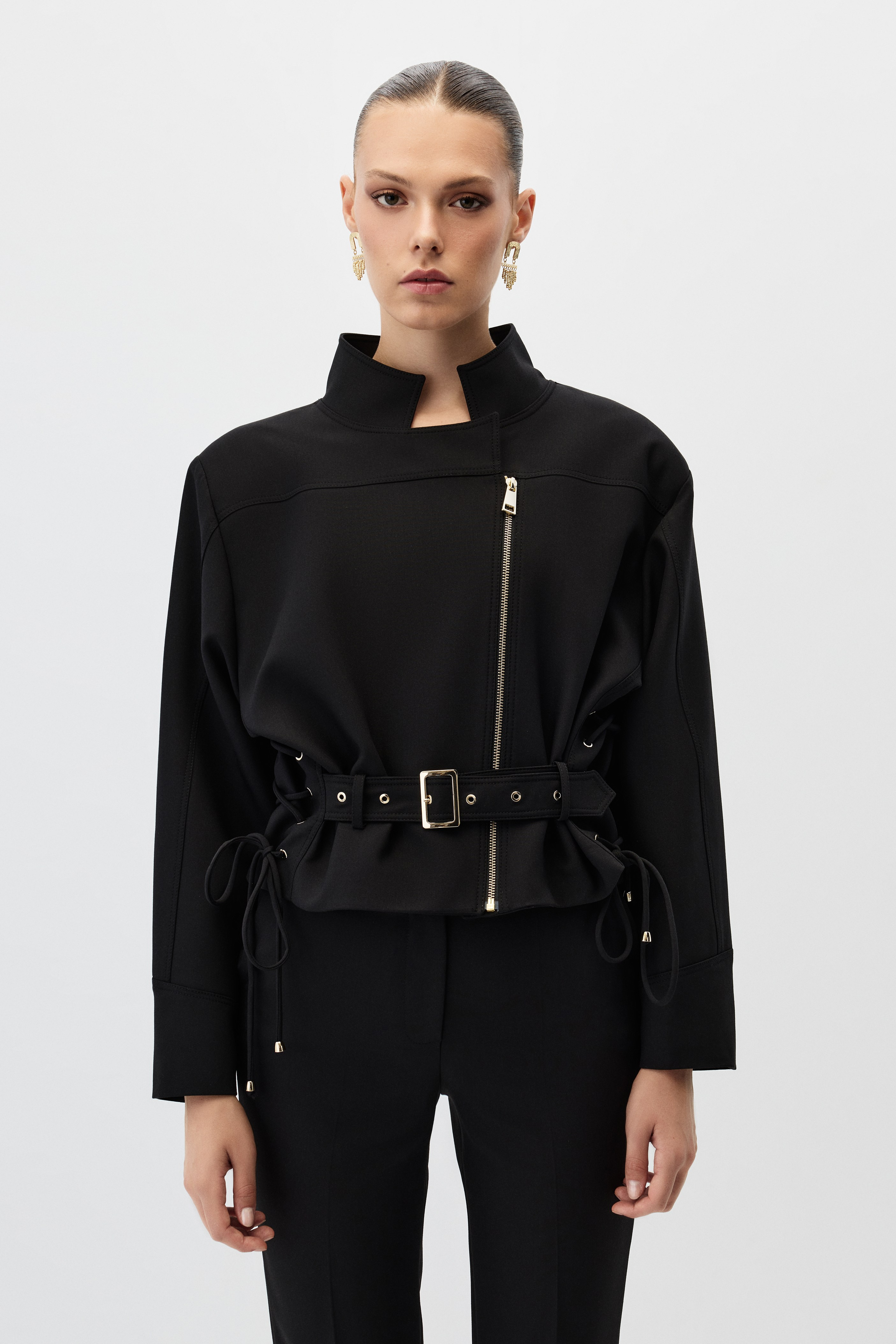 1652-0132 JACKET