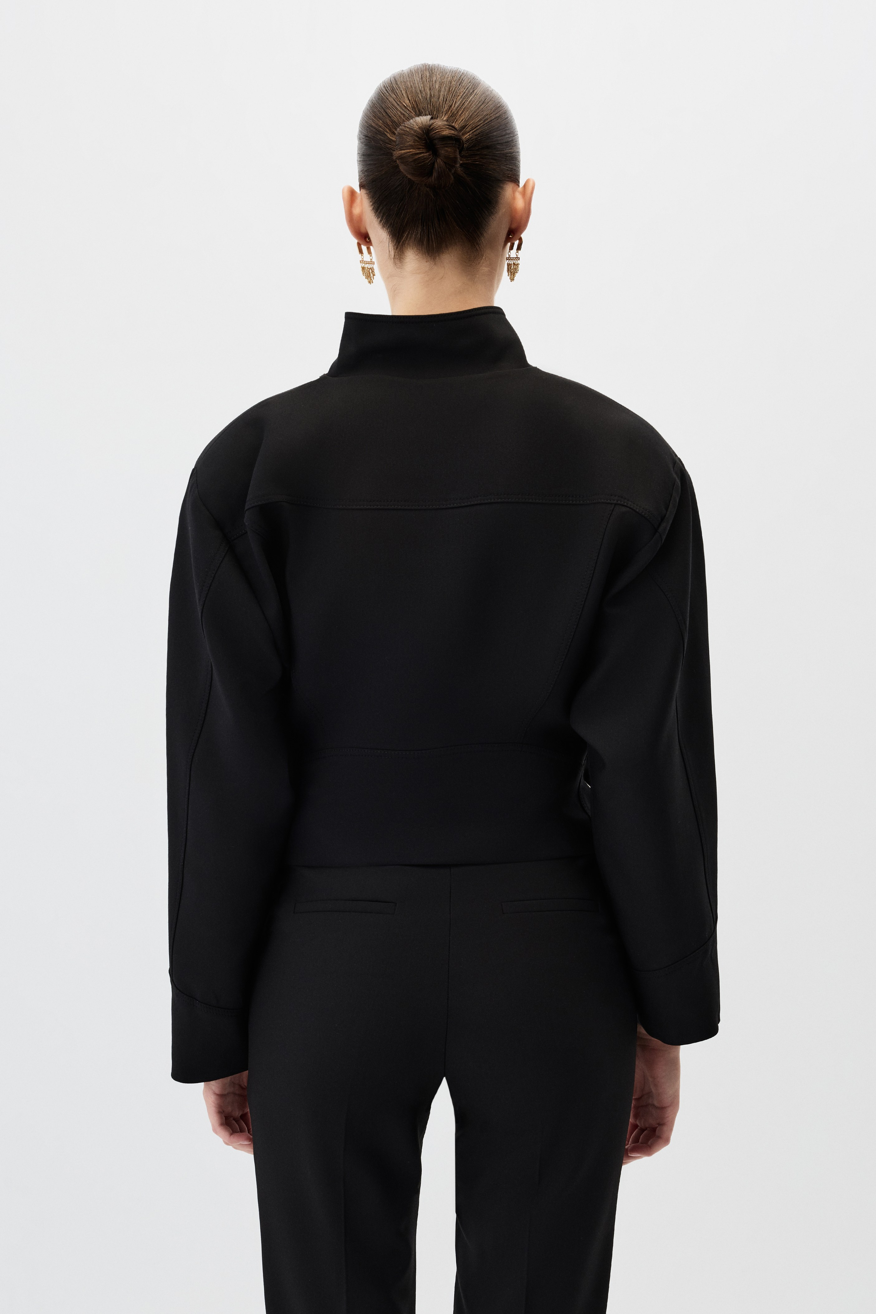 1652-0132 JACKET