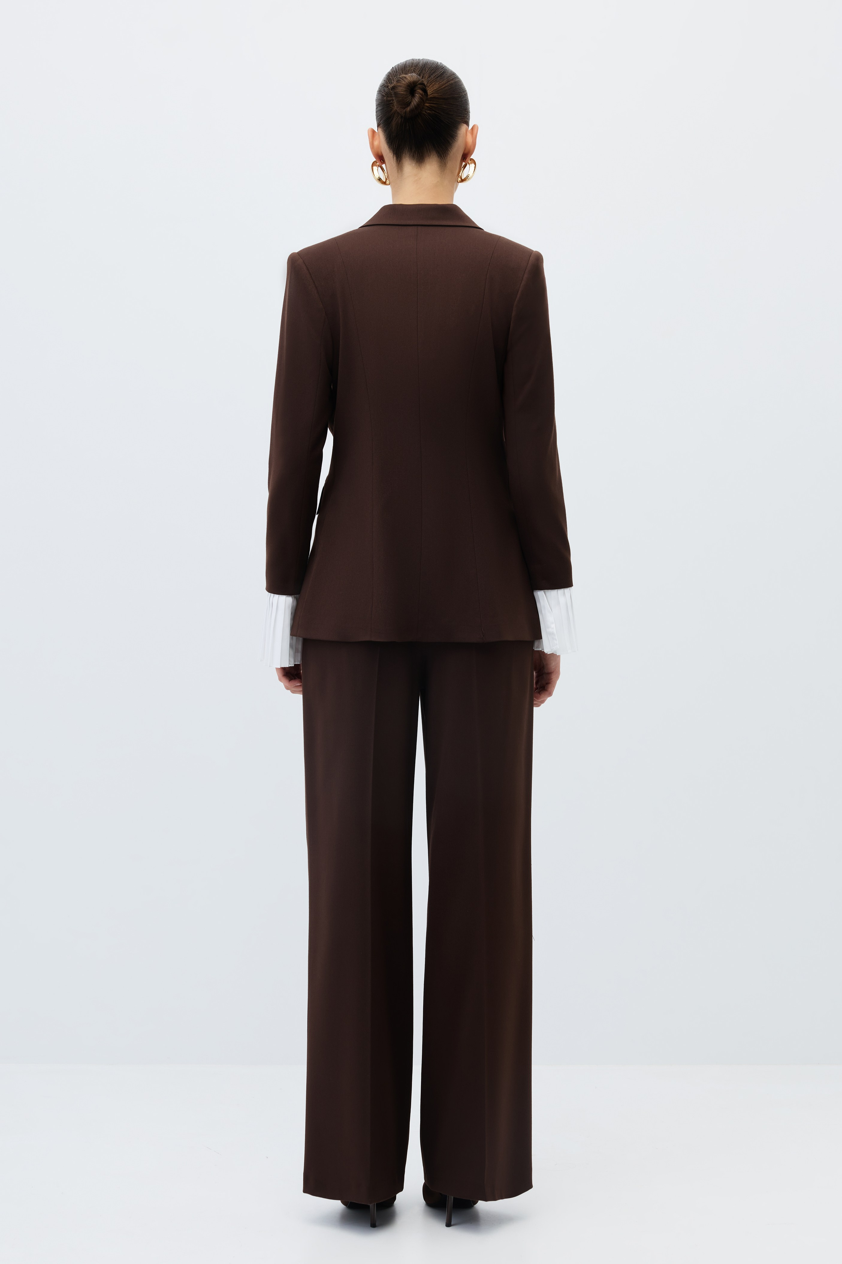 2124-0306 SUIT (P)