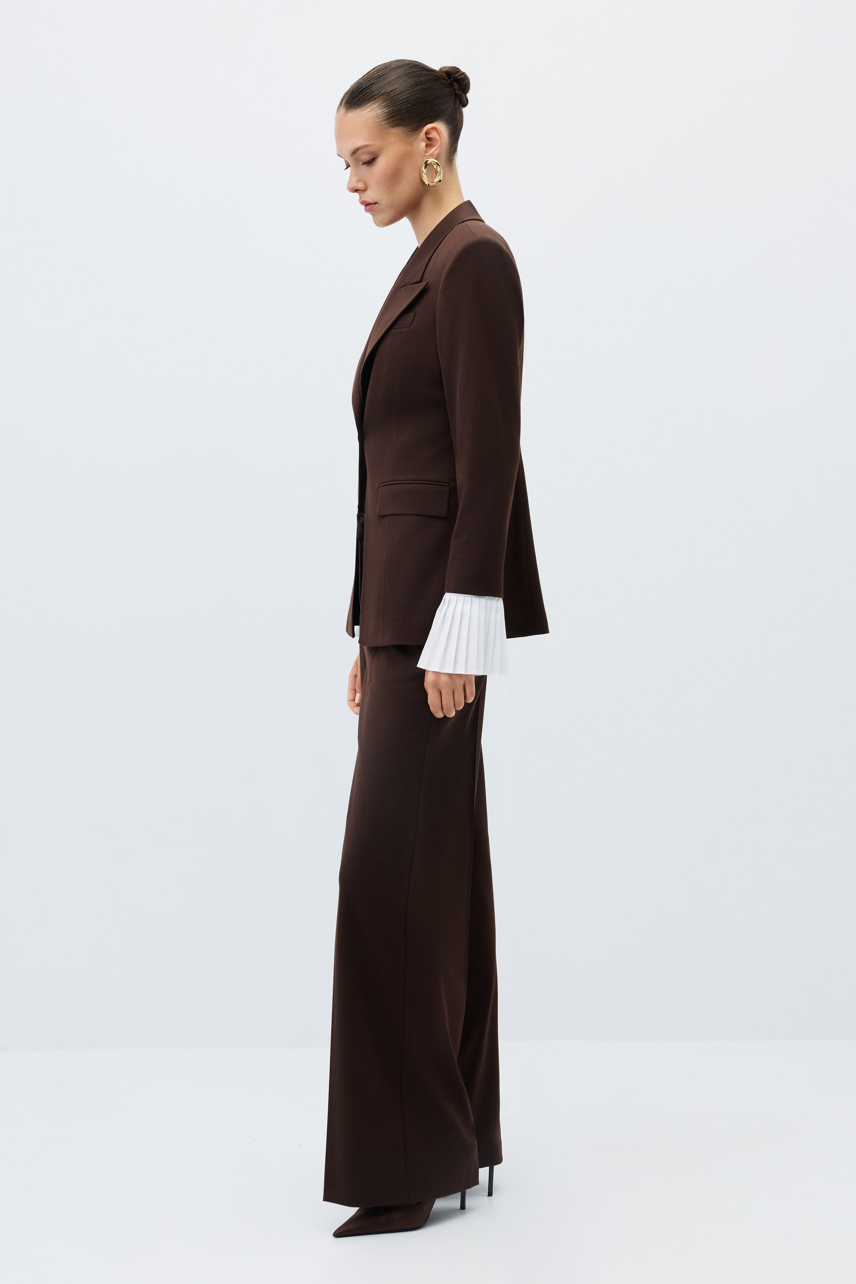 2124-0306 SUIT (P)