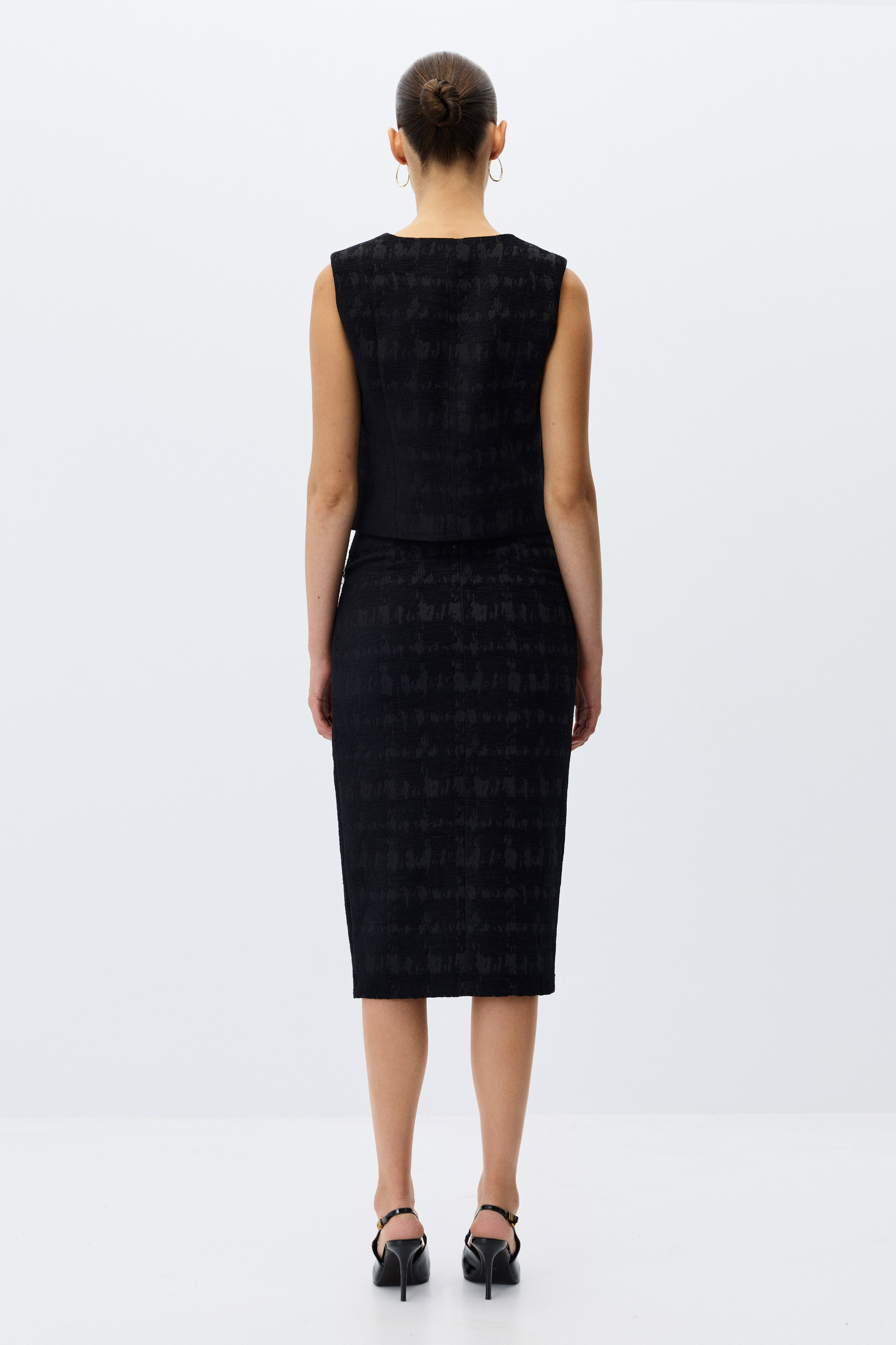 2133-0338 SUIT (S)