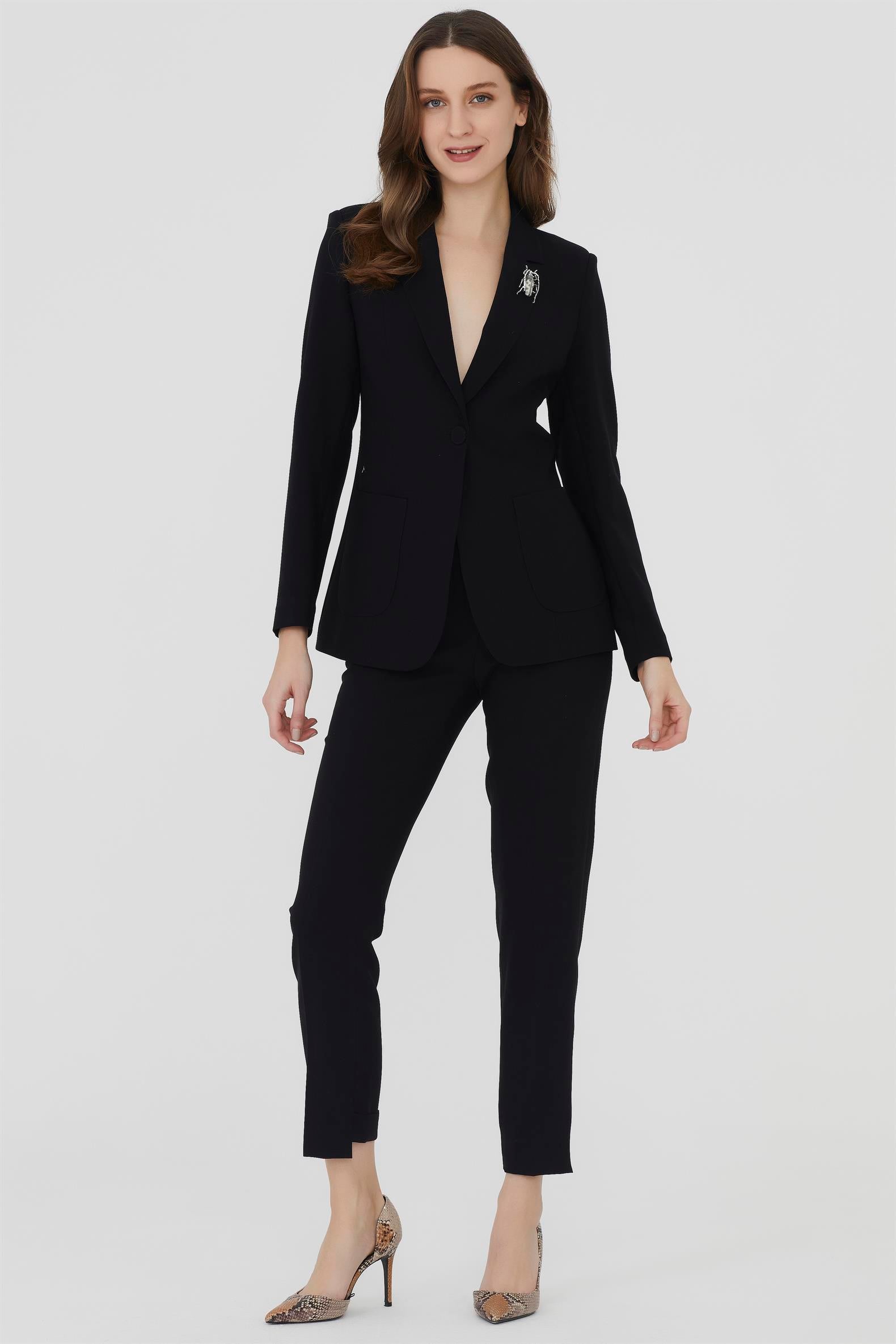 2685-308 SUIT (P)