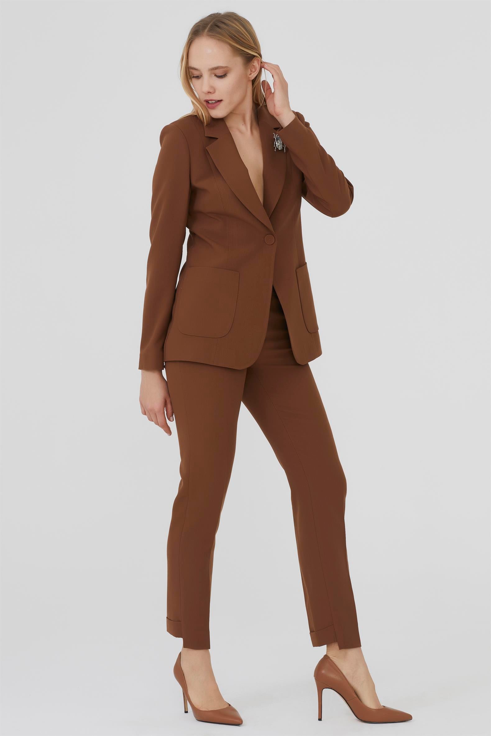 2685-308 SUIT (P)