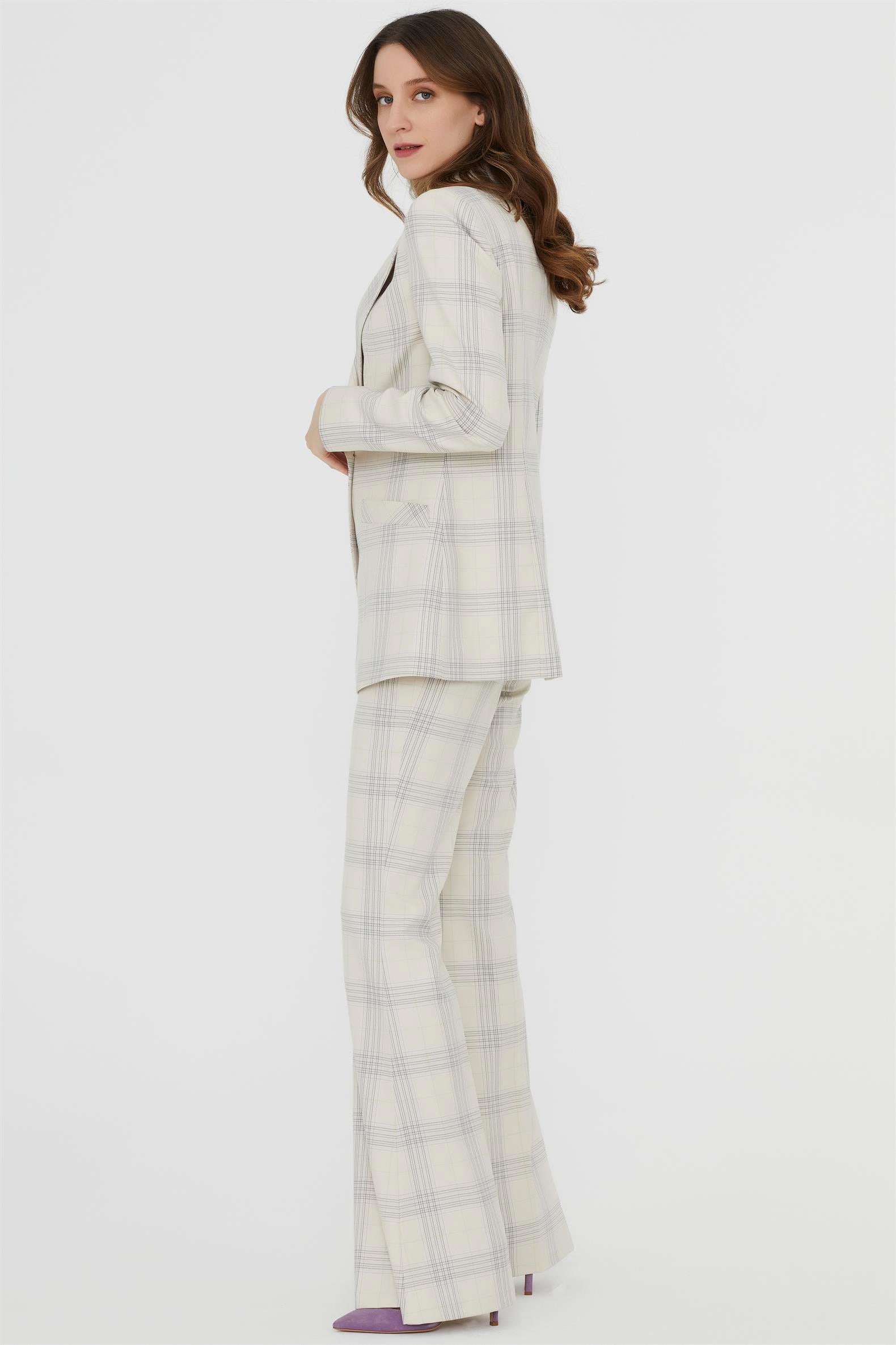 2719-101 SUIT (P)
