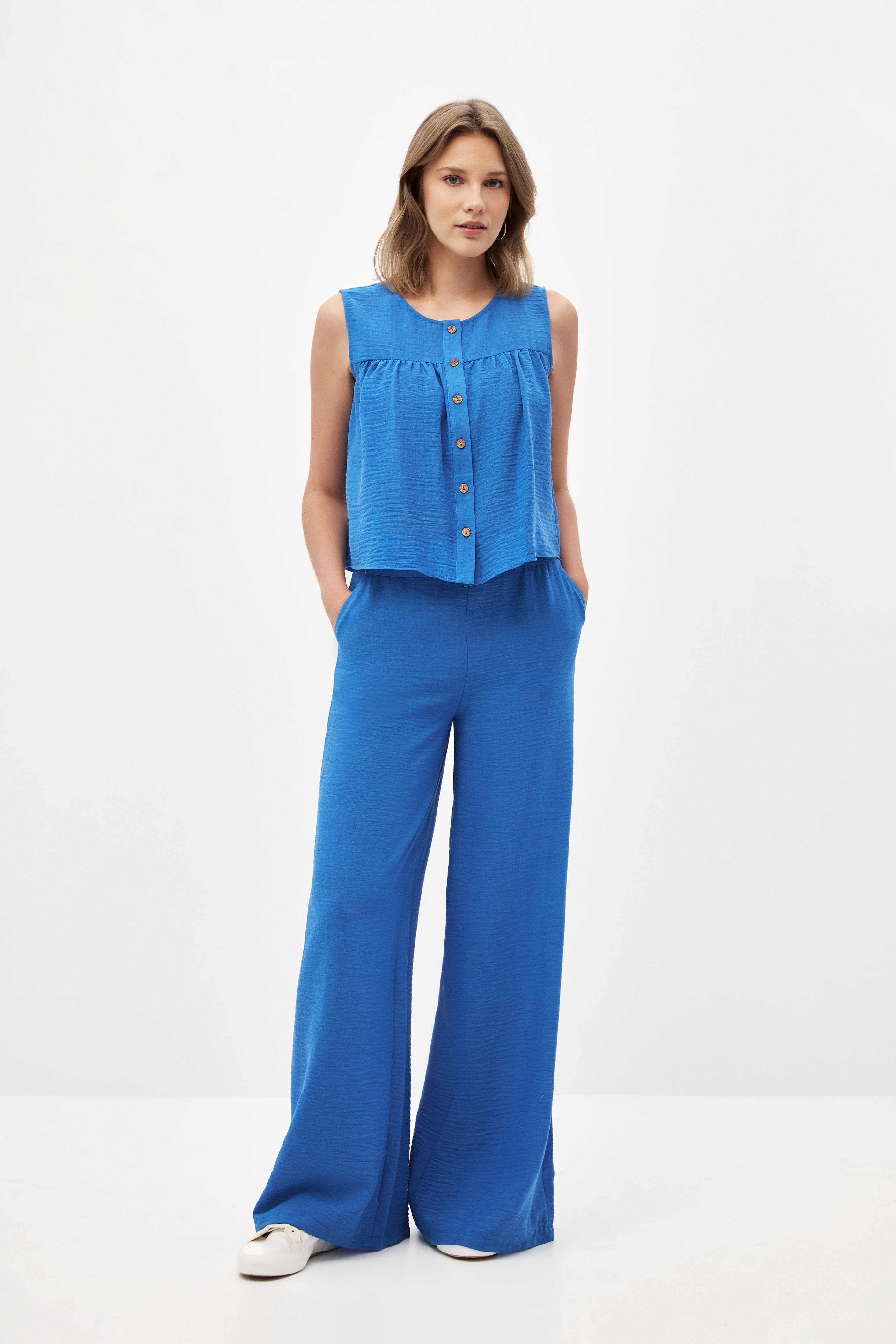 2758-385 SUIT (P)