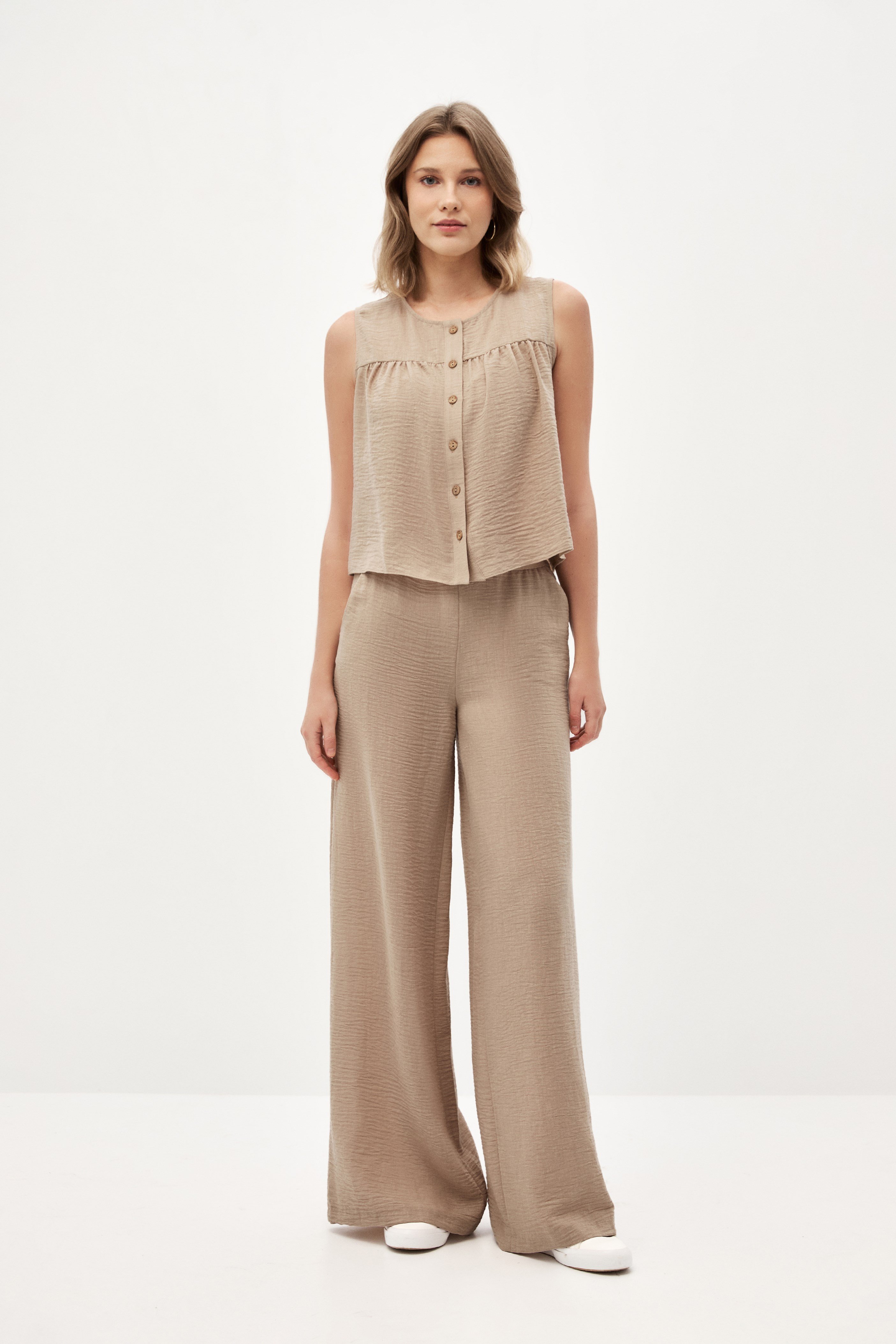 2758-385 SUIT (P)