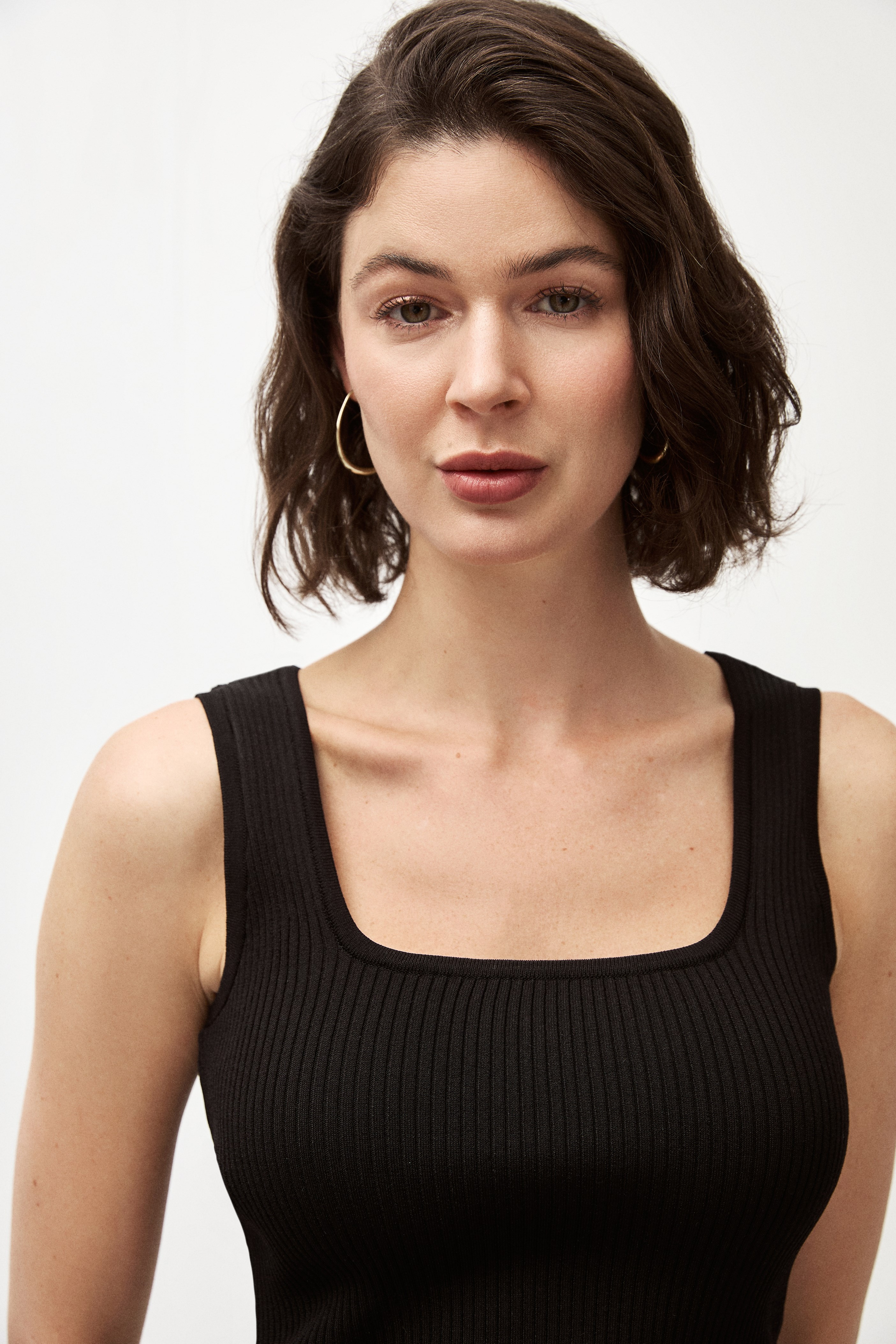4357-0205 KNITWEAR