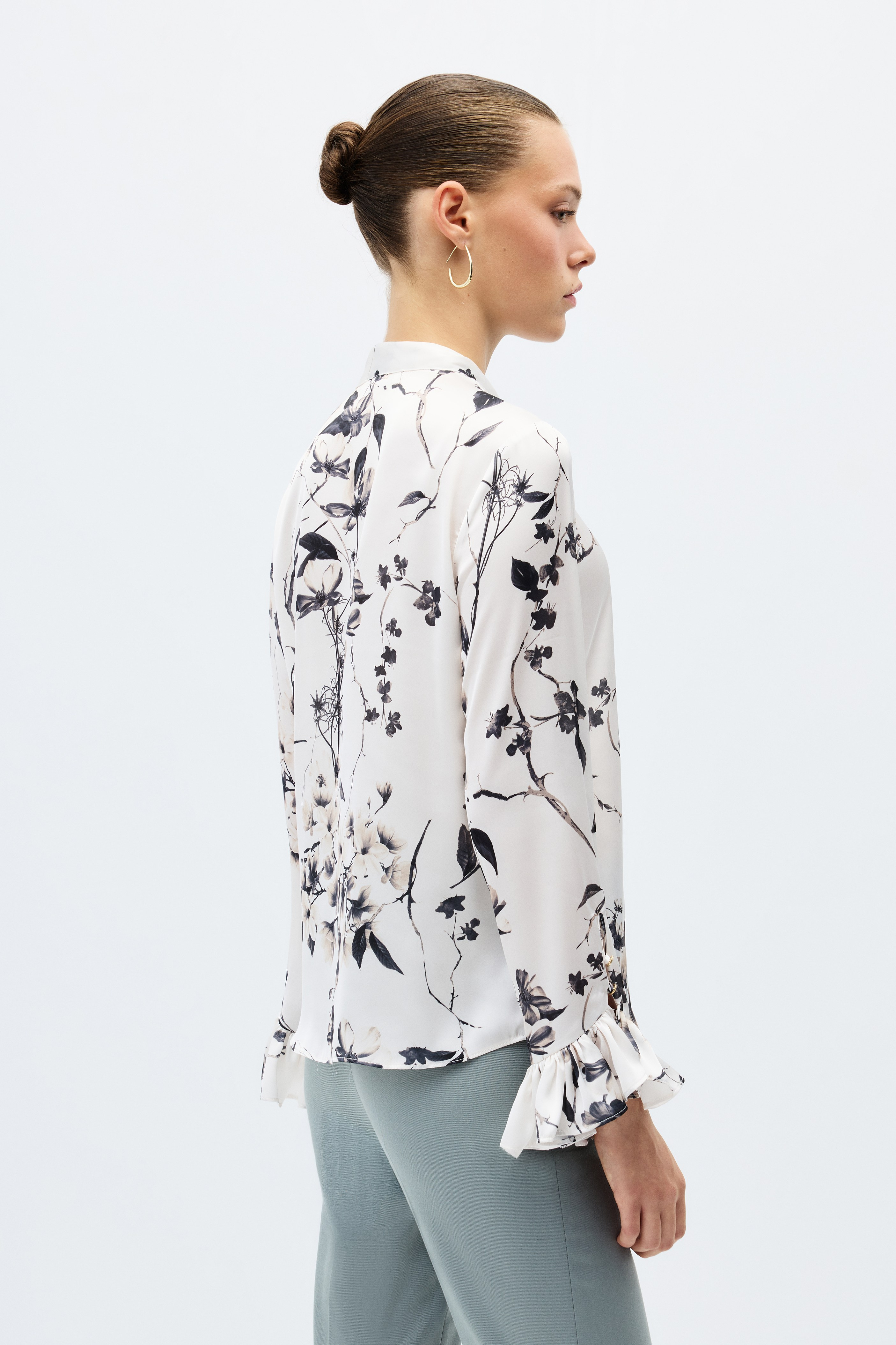 4437-0301 BLOUSE