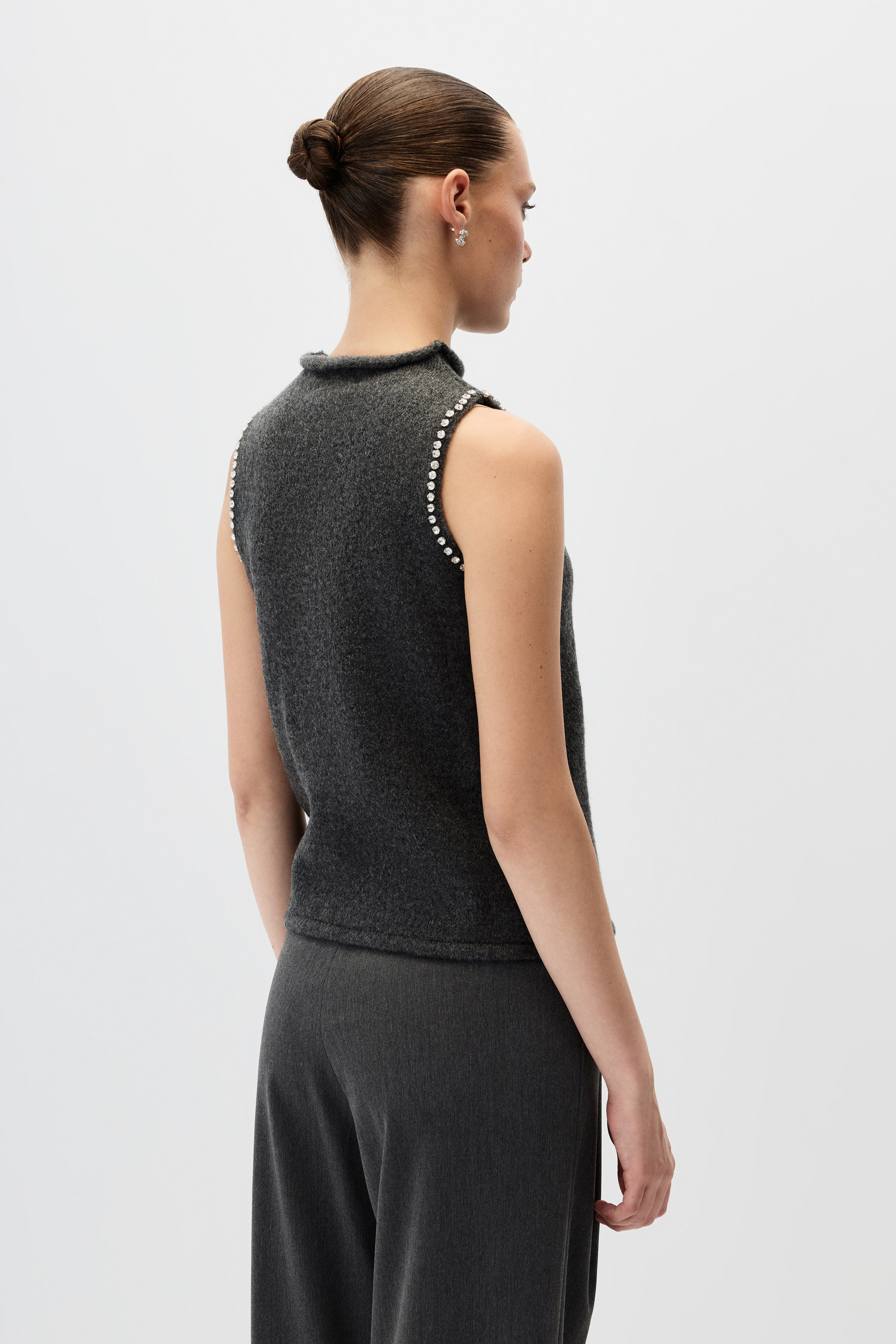 4439-0307 KNITWEAR