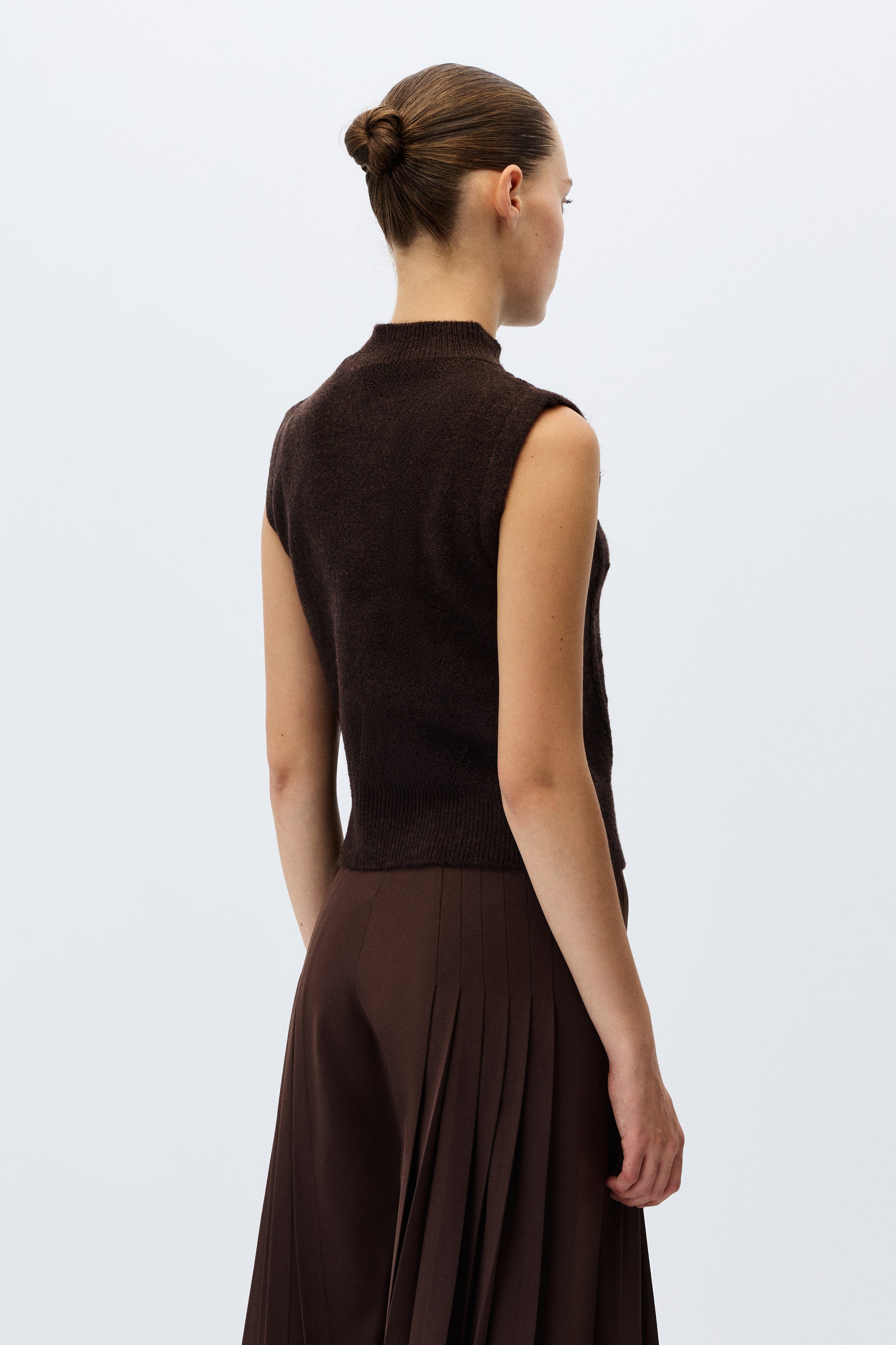 4440-0307 KNITWEAR