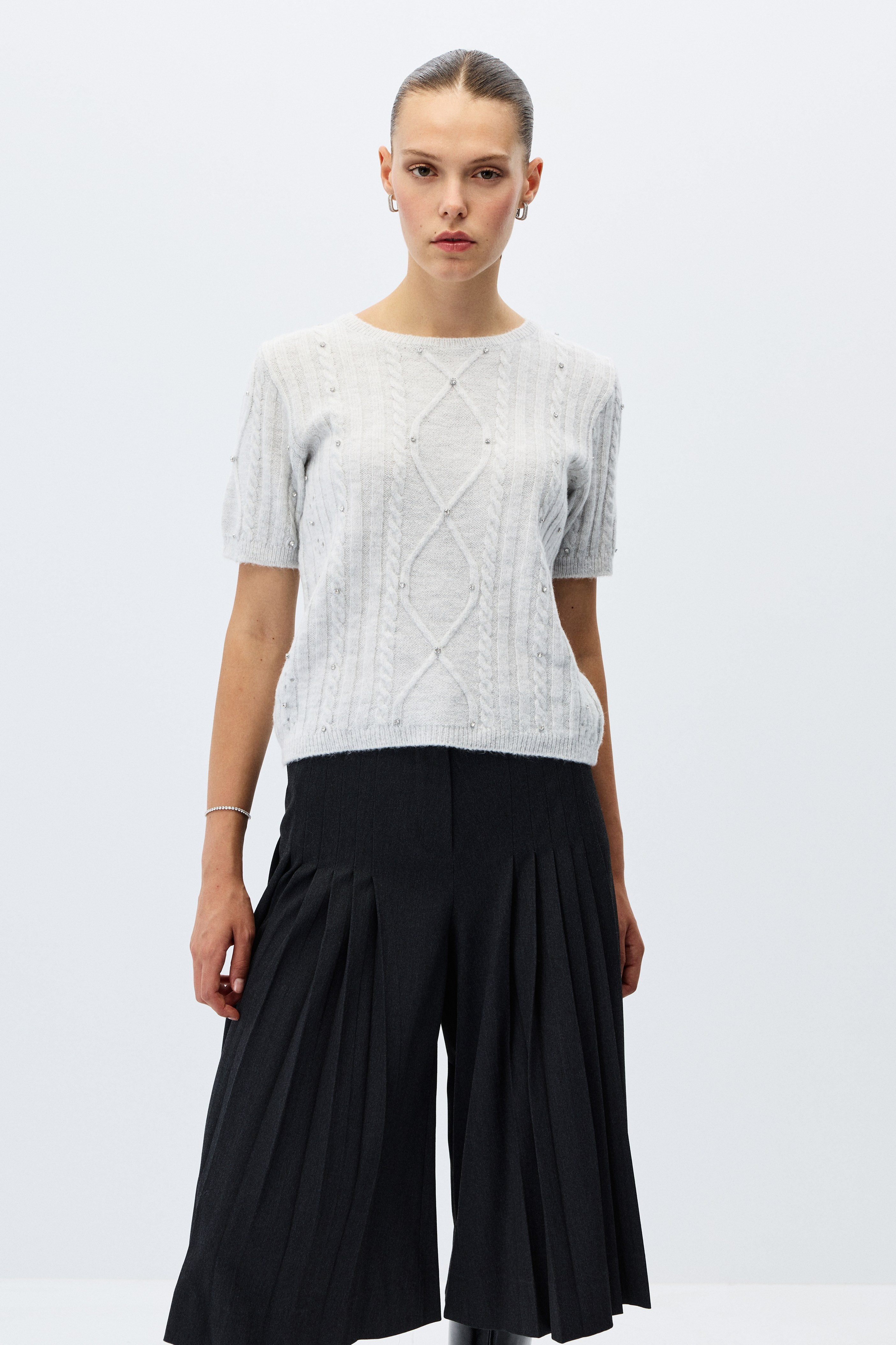 4442-0307 KNITWEAR