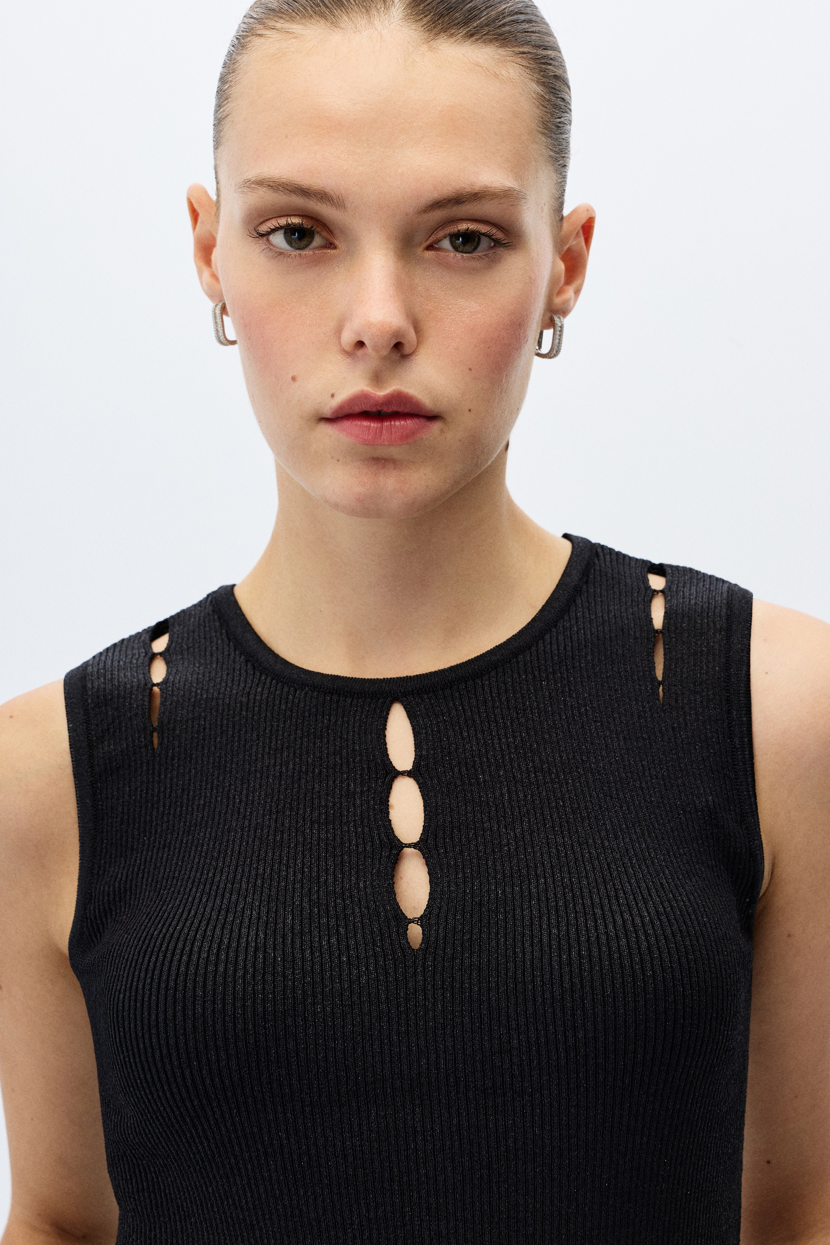 4443-0311 KNITWEAR