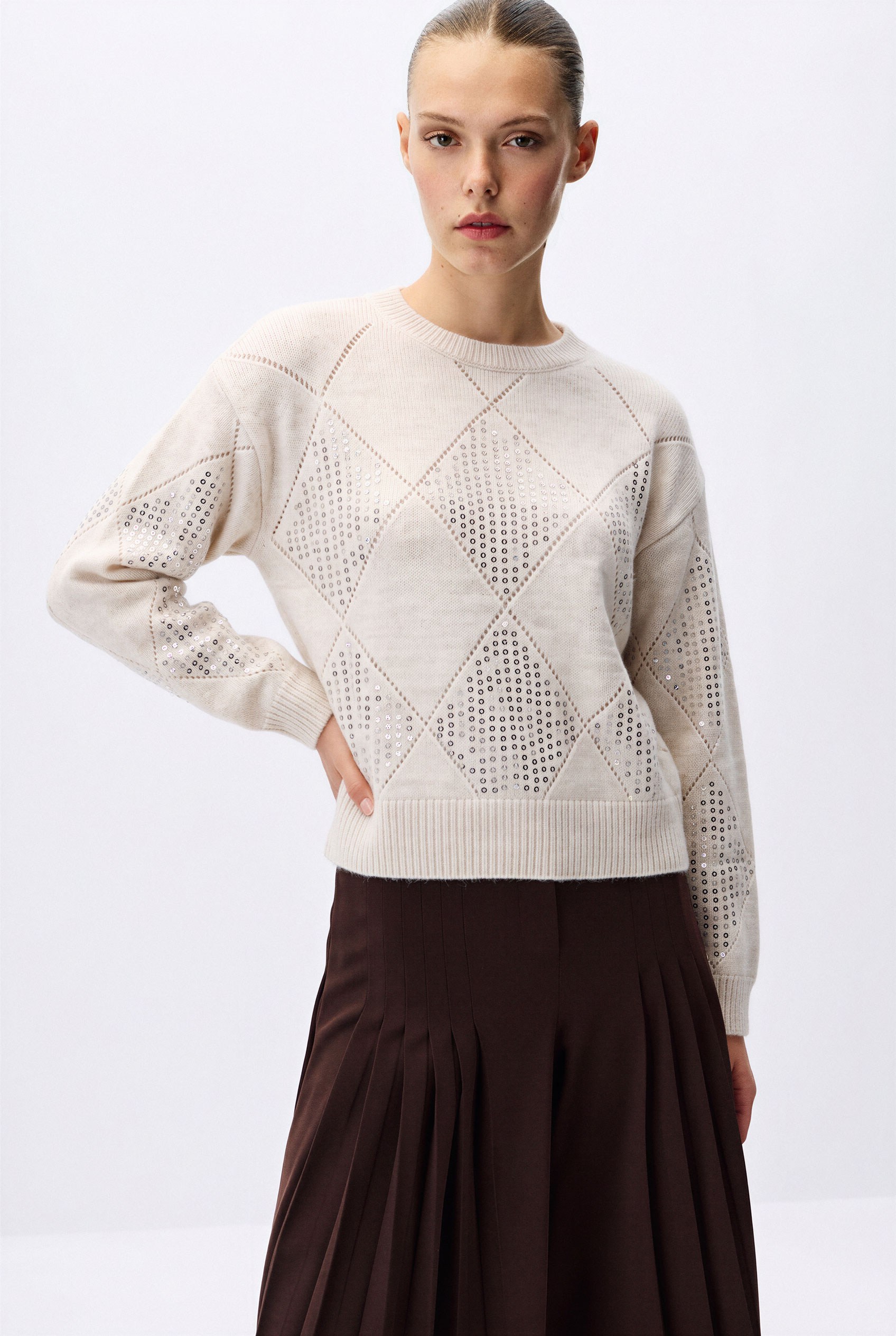 4446-0310 KNITWEAR